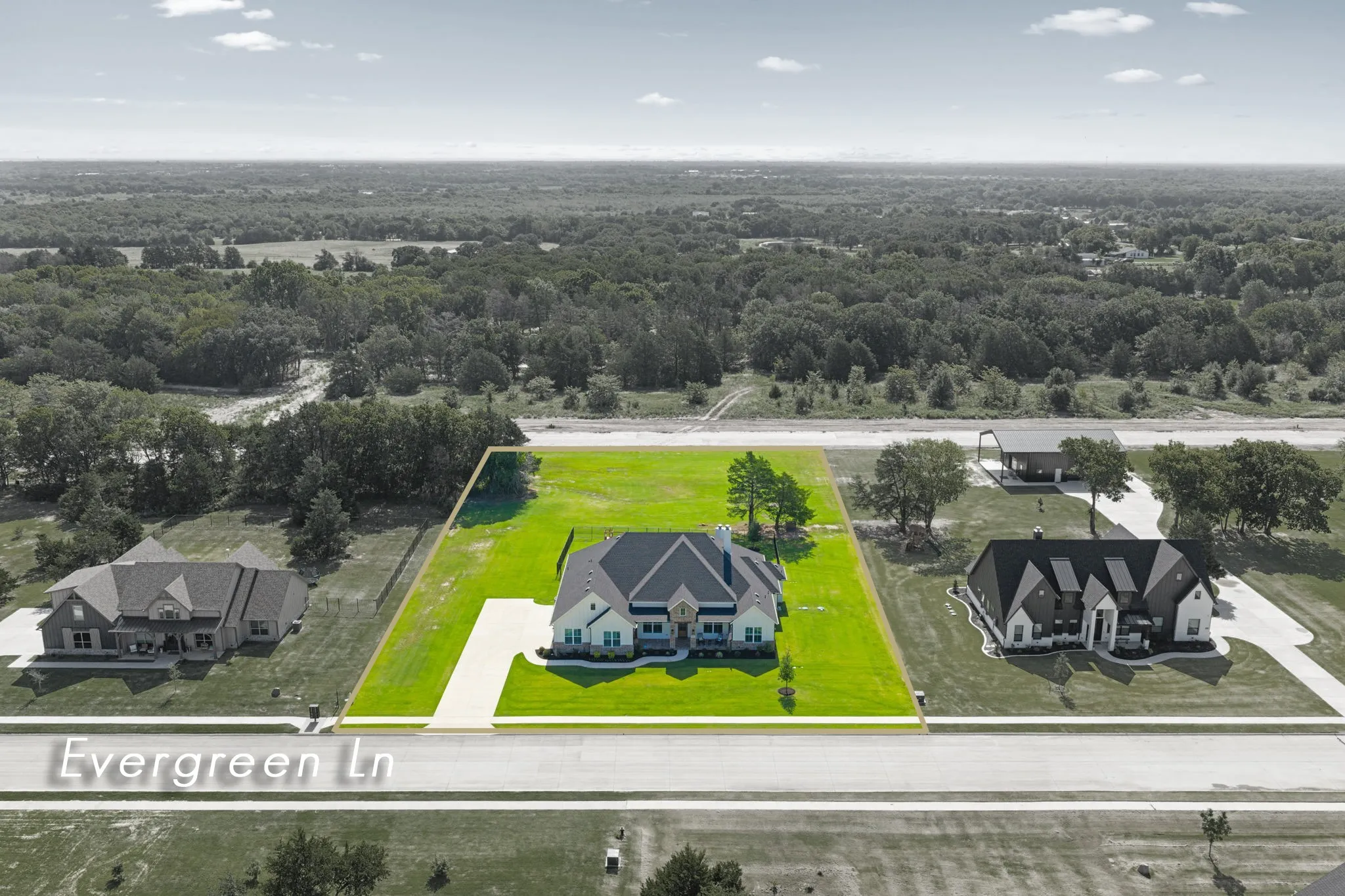 Single Family Residence For Sale in Hunt County , 3759 Evergreen Lane, Caddo Mills, Texas 75135, 5 Bedroom, 3 Bathroom, 2 Garage spaces, 3,337 Sqft, built in 2024, mls#21337374, Real Estate Agent in Caddo Mills, Homes For Sale in Hunt county, Homes For Sale in Caddo Mills, Realtor in Caddo Mills Texas, Real Estate Brokerage Independent Realty Texas, Luminita Cordes Realtor