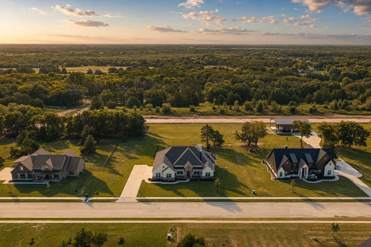 Single Family Residence For Sale in Hunt County , 3759 Evergreen Lane, Caddo Mills, Texas 75135, 5 Bedroom, 3 Bathroom, 2 Garage spaces, 3,337 Sqft, built in 2024, mls#21337374, Real Estate Agent in Caddo Mills, Homes For Sale in Hunt county, Homes For Sale in Caddo Mills, Realtor in Caddo Mills Texas, Real Estate Brokerage Independent Realty Texas, Luminita Cordes Realtor