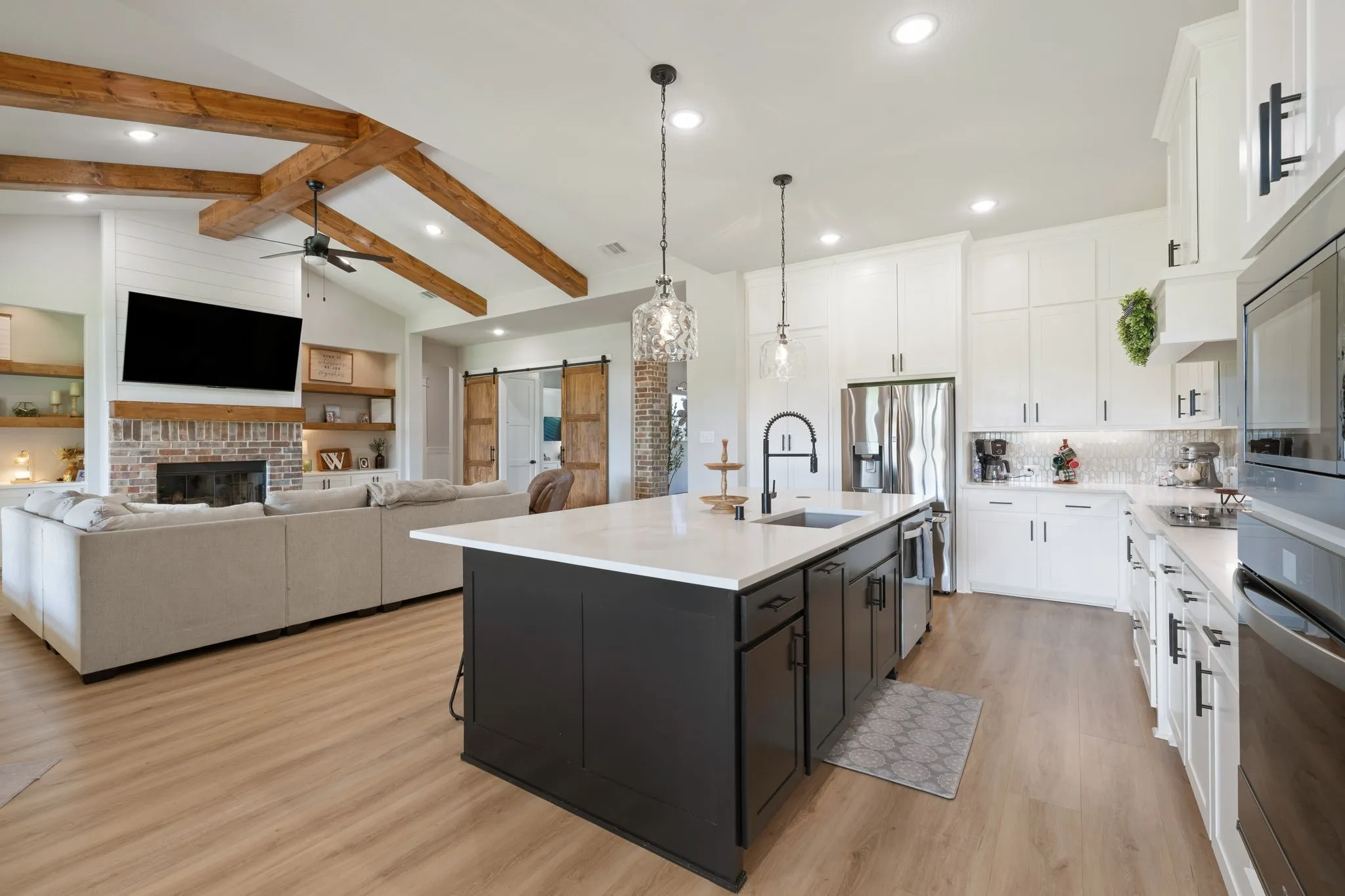 Single Family Residence For Sale in Hunt County , 3759 Evergreen Lane, Caddo Mills, Texas 75135, 5 Bedroom, 3 Bathroom, 2 Garage spaces, 3,337 Sqft, built in 2024, mls#21337374, Real Estate Agent in Caddo Mills, Homes For Sale in Hunt county, Homes For Sale in Caddo Mills, Realtor in Caddo Mills Texas, Real Estate Brokerage Independent Realty Texas, Luminita Cordes Realtor