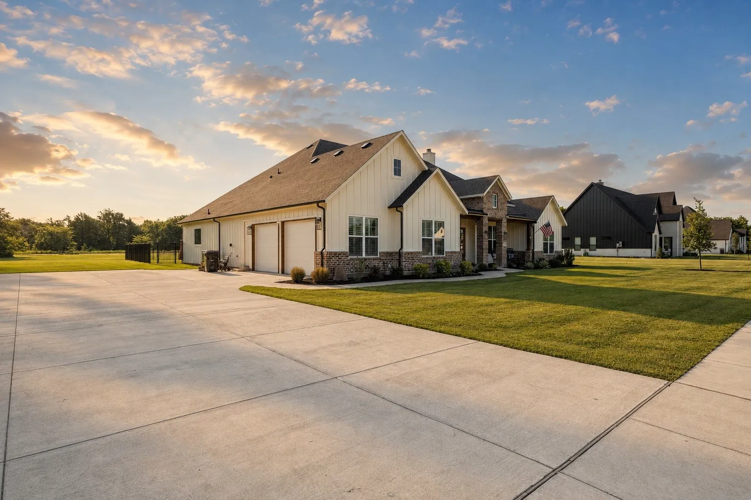 Single Family Residence For Sale in Hunt County , 3759 Evergreen Lane, Caddo Mills, Texas 75135, 5 Bedroom, 3 Bathroom, 2 Garage spaces, 3,337 Sqft, built in 2024, mls#21337374, Real Estate Agent in Caddo Mills, Homes For Sale in Hunt county, Homes For Sale in Caddo Mills, Realtor in Caddo Mills Texas, Real Estate Brokerage Independent Realty Texas, Luminita Cordes Realtor