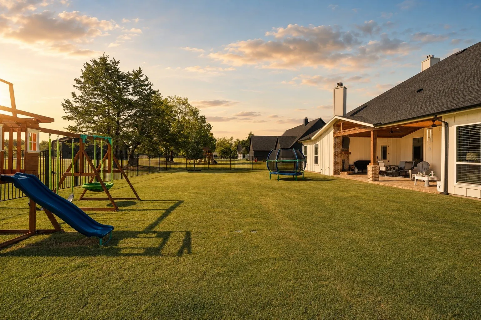 Single Family Residence For Sale in Hunt County , 3759 Evergreen Lane, Caddo Mills, Texas 75135, 5 Bedroom, 3 Bathroom, 2 Garage spaces, 3,337 Sqft, built in 2024, mls#21337374, Real Estate Agent in Caddo Mills, Homes For Sale in Hunt county, Homes For Sale in Caddo Mills, Realtor in Caddo Mills Texas, Real Estate Brokerage Independent Realty Texas, Luminita Cordes Realtor