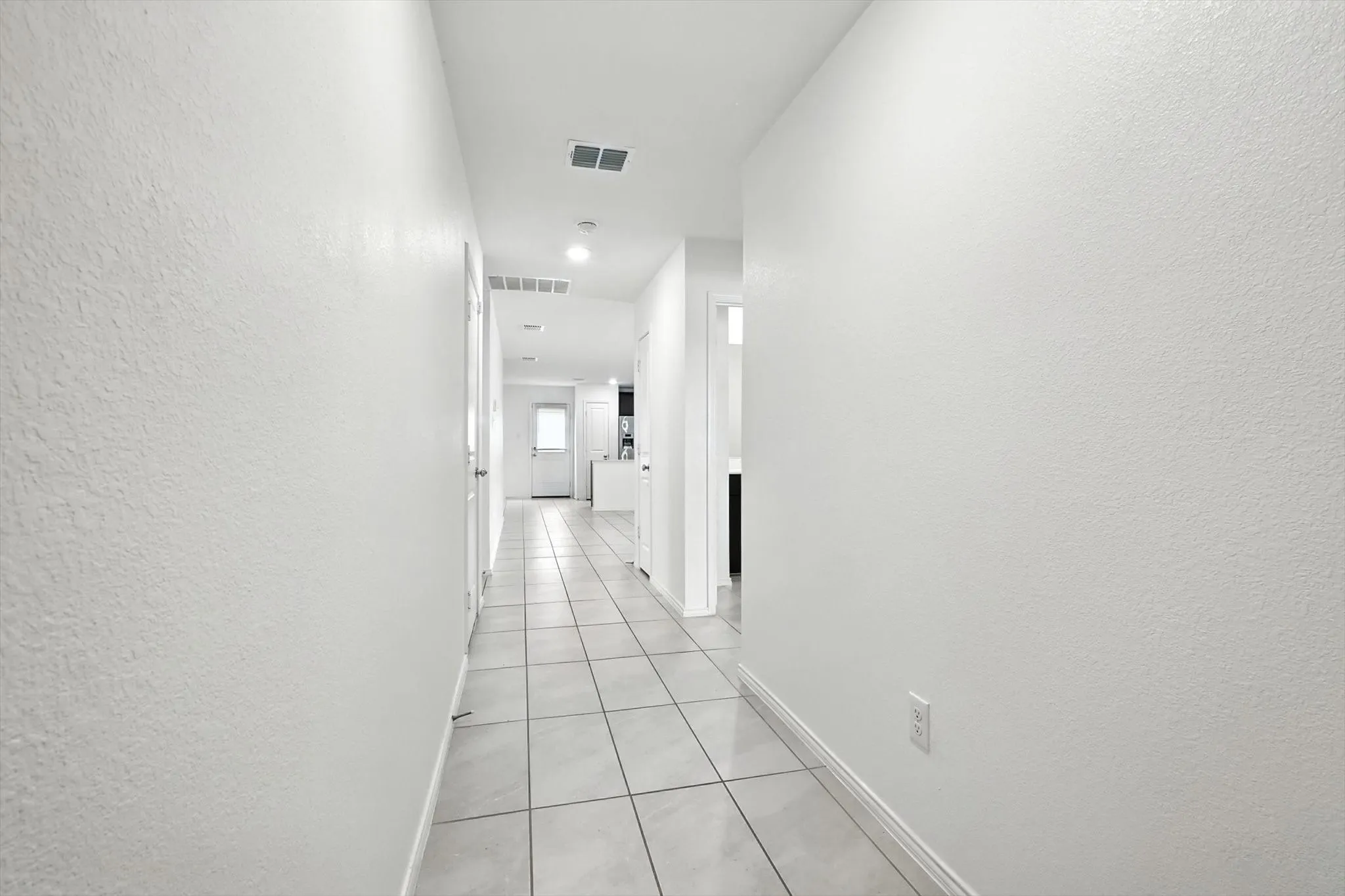 Single Family Residence For Rent in Dallas County , 1653 Bluff View Drive, Hutchins, Texas 75141, 3 Bedrooms, 2 Bathrooms, 2 Garage spaces, 1,325 Sqft, built in 2023, Price $2,200, mls#21339060, Real Estate Agent in Hutchins, Homes For Rent in Dallas county, Homes For Rent in Hutchins, Realtor in Hutchins Texas, Real Estate Brokerage Independent Realty Texas, Luminita Cordes Realtor