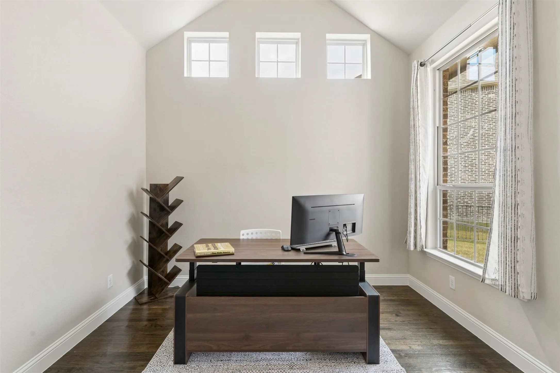 Single Family Residence For Sale in Denton County , 2689 Forest Breeze Drive, Frisco, Texas 75034, 5 Bedroom, 4 Bathroom, 3 Garage spaces, 4,051 Sqft, built in 2014, mls#21338749, Real Estate Agent in Frisco, Homes For Sale in Denton county, Homes For Sale in Frisco, Realtor in Frisco Texas, Real Estate Brokerage Independent Realty Texas, Luminita Cordes Realtor