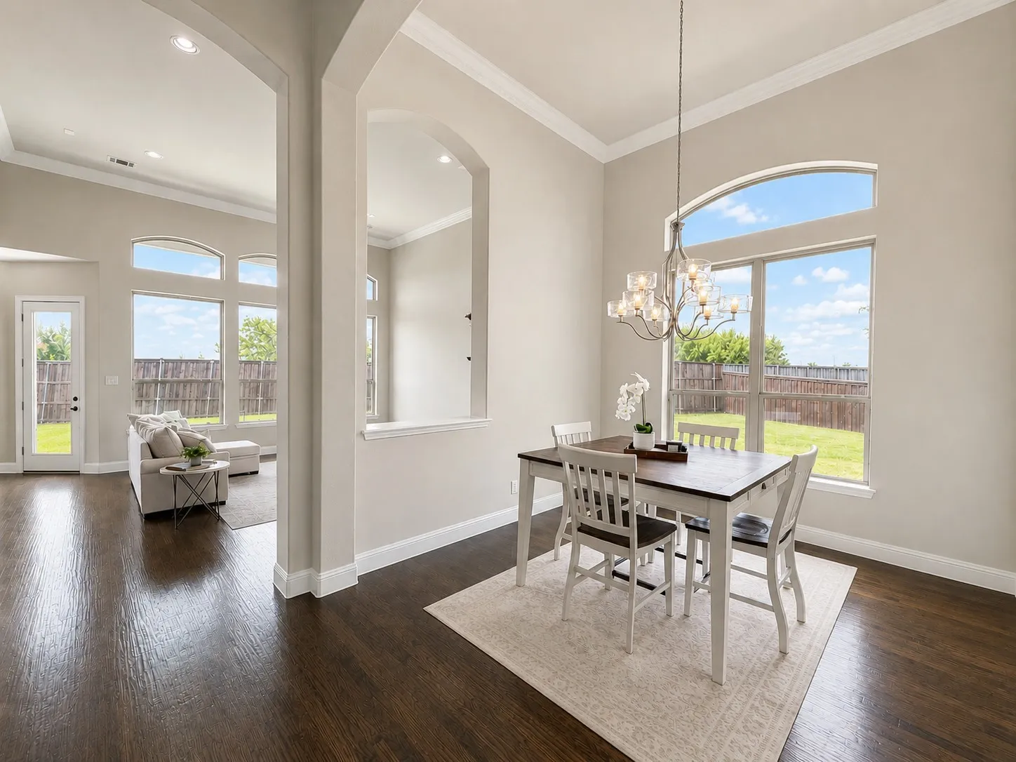 Single Family Residence For Sale in Denton County , 2689 Forest Breeze Drive, Frisco, Texas 75034, 5 Bedroom, 4 Bathroom, 3 Garage spaces, 4,051 Sqft, built in 2014, mls#21338749, Real Estate Agent in Frisco, Homes For Sale in Denton county, Homes For Sale in Frisco, Realtor in Frisco Texas, Real Estate Brokerage Independent Realty Texas, Luminita Cordes Realtor