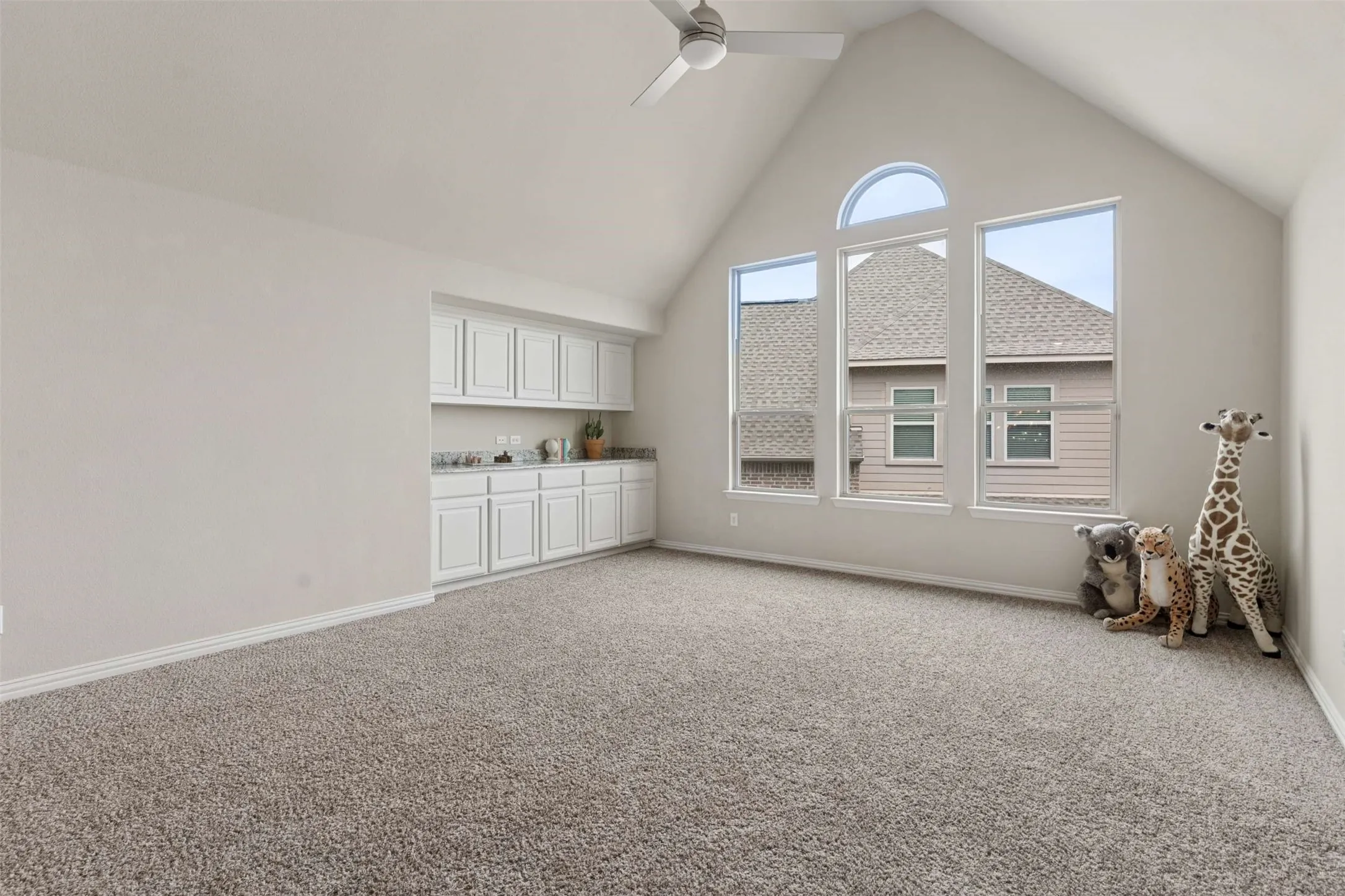 Single Family Residence For Sale in Denton County , 2689 Forest Breeze Drive, Frisco, Texas 75034, 5 Bedroom, 4 Bathroom, 3 Garage spaces, 4,051 Sqft, built in 2014, mls#21338749, Real Estate Agent in Frisco, Homes For Sale in Denton county, Homes For Sale in Frisco, Realtor in Frisco Texas, Real Estate Brokerage Independent Realty Texas, Luminita Cordes Realtor