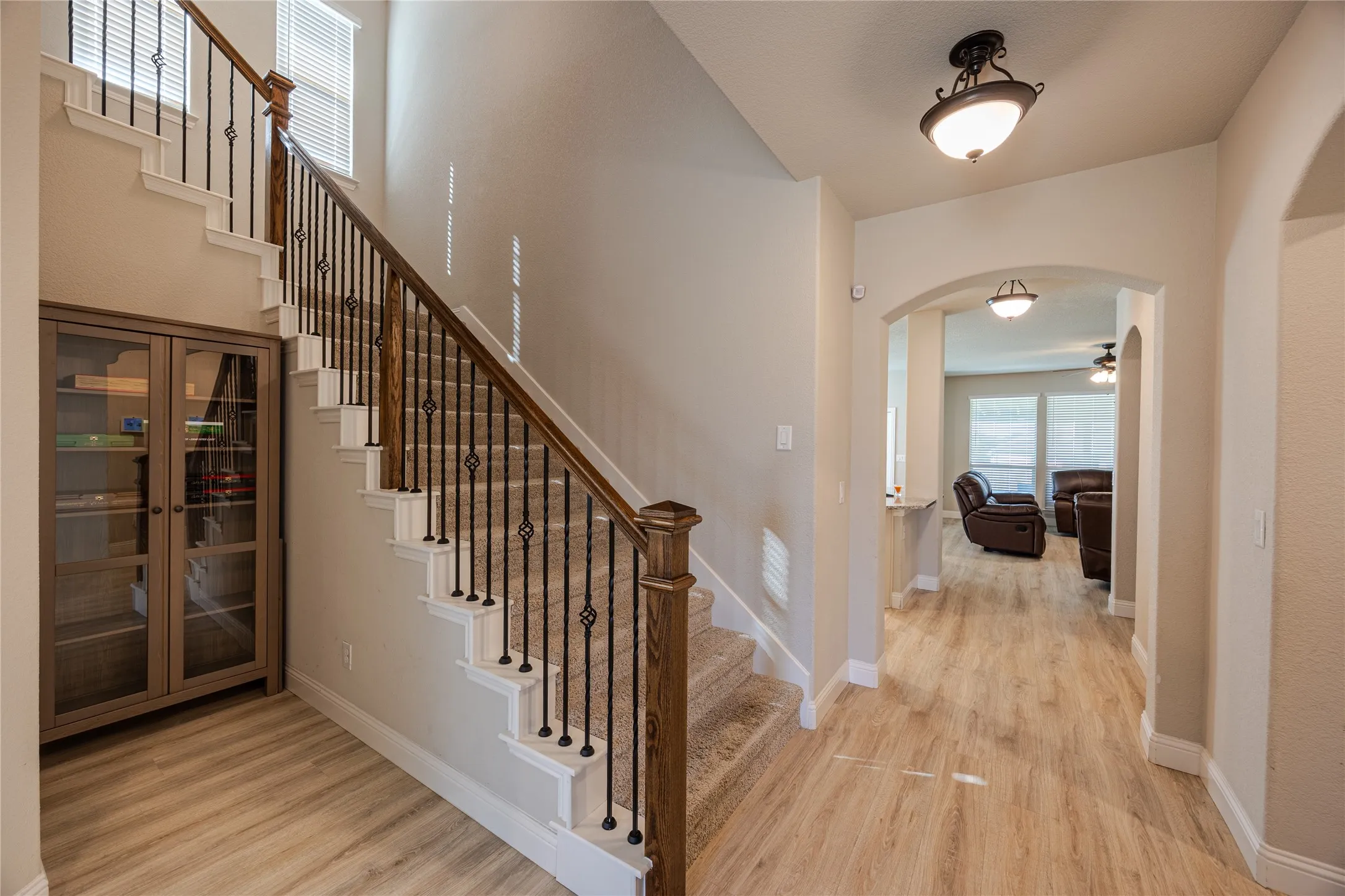 Single Family Residence For Sale in Rockwall County , 1519 Pisa Court, Mclendon Chisholm, Texas 75032, 5 Bedroom, 4 Bathroom, 3 Garage spaces, 3,261 Sqft, built in 2021, mls#21338681, Real Estate Agent in Mclendon Chisholm, Homes For Sale in Rockwall county, Homes For Sale in Mclendon Chisholm, Realtor in Mclendon Chisholm Texas, Real Estate Brokerage Independent Realty Texas, Luminita Cordes Realtor