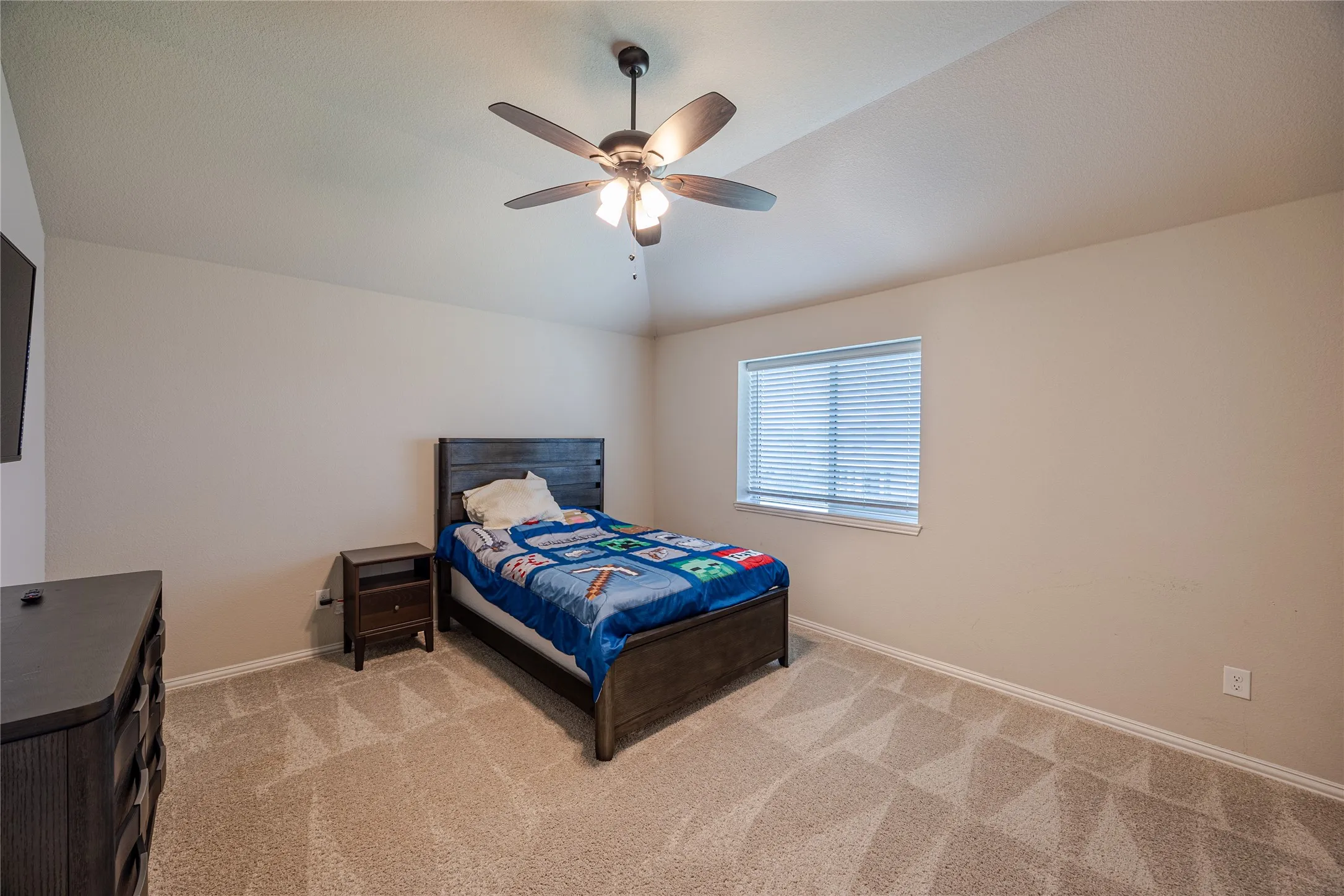 Single Family Residence For Sale in Rockwall County , 1519 Pisa Court, Mclendon Chisholm, Texas 75032, 5 Bedroom, 4 Bathroom, 3 Garage spaces, 3,261 Sqft, built in 2021, mls#21338681, Real Estate Agent in Mclendon Chisholm, Homes For Sale in Rockwall county, Homes For Sale in Mclendon Chisholm, Realtor in Mclendon Chisholm Texas, Real Estate Brokerage Independent Realty Texas, Luminita Cordes Realtor