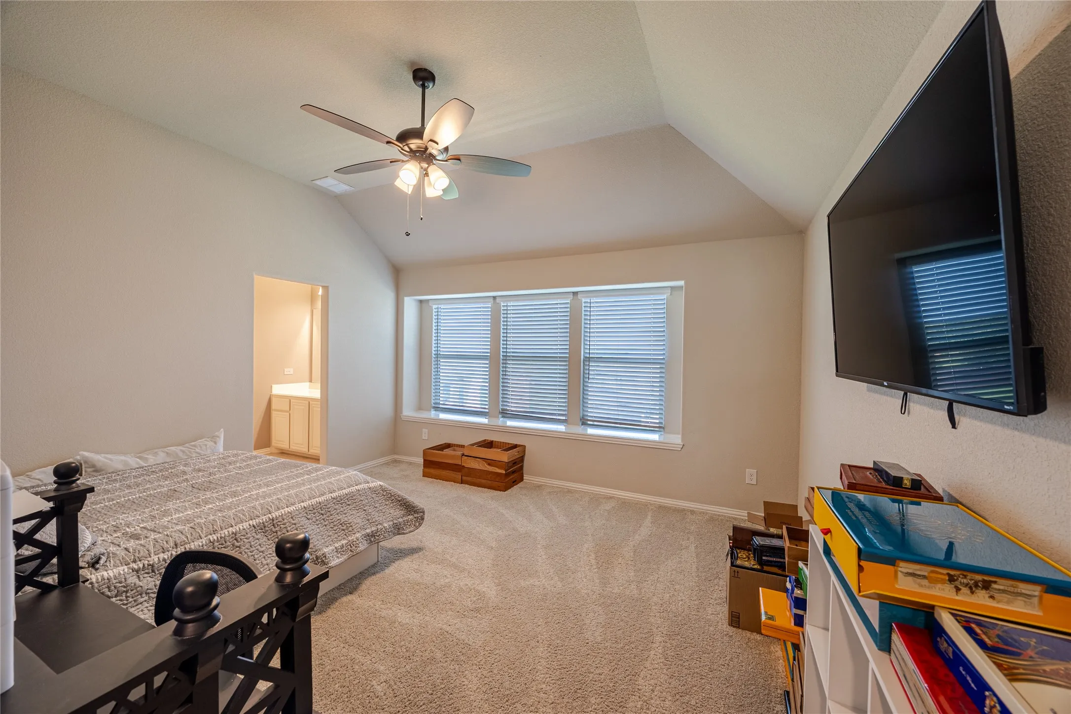 Single Family Residence For Sale in Rockwall County , 1519 Pisa Court, Mclendon Chisholm, Texas 75032, 5 Bedroom, 4 Bathroom, 3 Garage spaces, 3,261 Sqft, built in 2021, mls#21338681, Real Estate Agent in Mclendon Chisholm, Homes For Sale in Rockwall county, Homes For Sale in Mclendon Chisholm, Realtor in Mclendon Chisholm Texas, Real Estate Brokerage Independent Realty Texas, Luminita Cordes Realtor