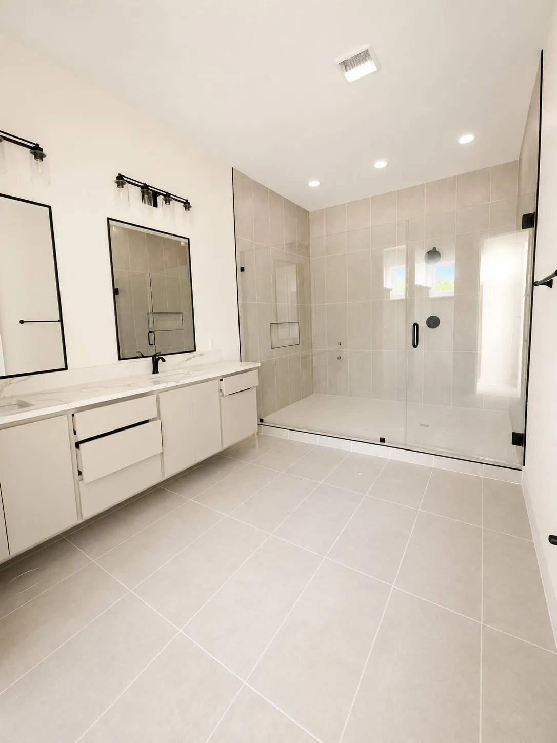 Single Family Residence For Rent in Dallas County , 2602 Ghent Street, Dallas, Texas 75215, 4 Bedroom, 3 Bathroom, 2 Garage spaces, 2,274 Sqft, built in 2026, mls#21335234, Real Estate Agent in Dallas, Homes For Rent in Dallas county, Homes For Rent in Dallas, Realtor in Dallas Texas, Real Estate Brokerage Independent Realty Texas, Luminita Cordes Realtor