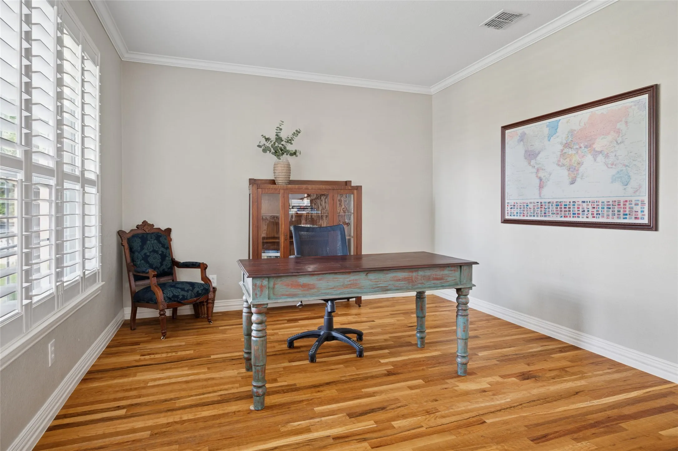 Single Family Residence For Sale in Tarrant County , 5224 Winterberry Court, Fort Worth, Texas 76244, 4 Bedroom, 3 Bathroom, 3 Garage spaces, 3,473 Sqft, built in 2004, Price $569,900, mls#21339065, Real Estate Agent in Fort Worth, Homes For Sale in Tarrant county, Homes For Sale in Fort Worth, Realtor in Fort Worth Texas, Real Estate Brokerage Independent Realty Texas, Luminita Cordes Realtor