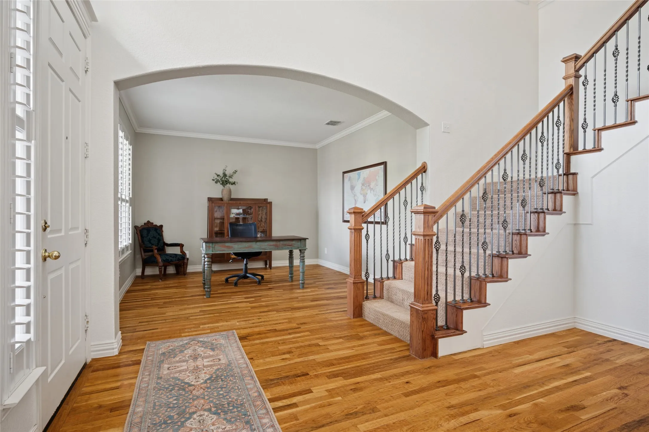 Single Family Residence For Sale in Tarrant County , 5224 Winterberry Court, Fort Worth, Texas 76244, 4 Bedroom, 3 Bathroom, 3 Garage spaces, 3,473 Sqft, built in 2004, Price $569,900, mls#21339065, Real Estate Agent in Fort Worth, Homes For Sale in Tarrant county, Homes For Sale in Fort Worth, Realtor in Fort Worth Texas, Real Estate Brokerage Independent Realty Texas, Luminita Cordes Realtor