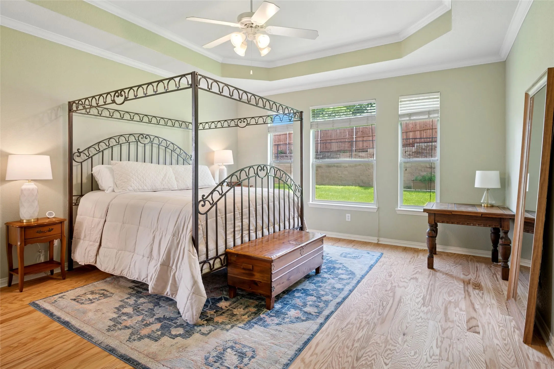 Single Family Residence For Sale in Tarrant County , 5224 Winterberry Court, Fort Worth, Texas 76244, 4 Bedroom, 3 Bathroom, 3 Garage spaces, 3,473 Sqft, built in 2004, Price $569,900, mls#21339065, Real Estate Agent in Fort Worth, Homes For Sale in Tarrant county, Homes For Sale in Fort Worth, Realtor in Fort Worth Texas, Real Estate Brokerage Independent Realty Texas, Luminita Cordes Realtor