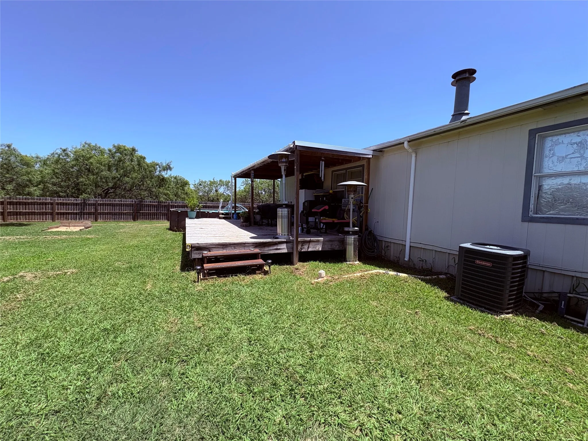 Mobile Home For Sale in Eastland County , 606 W 16th Street, Cisco, Texas 76437, 3 Bedroom, 2 Bathroom, Garage spaces, 1,512 Sqft, built in 1995, mls#21339078, Real Estate Agent in Cisco, Homes For Sale in Eastland county, Homes For Sale in Cisco, Realtor in Cisco Texas, Real Estate Brokerage Independent Realty Texas, Luminita Cordes Realtor