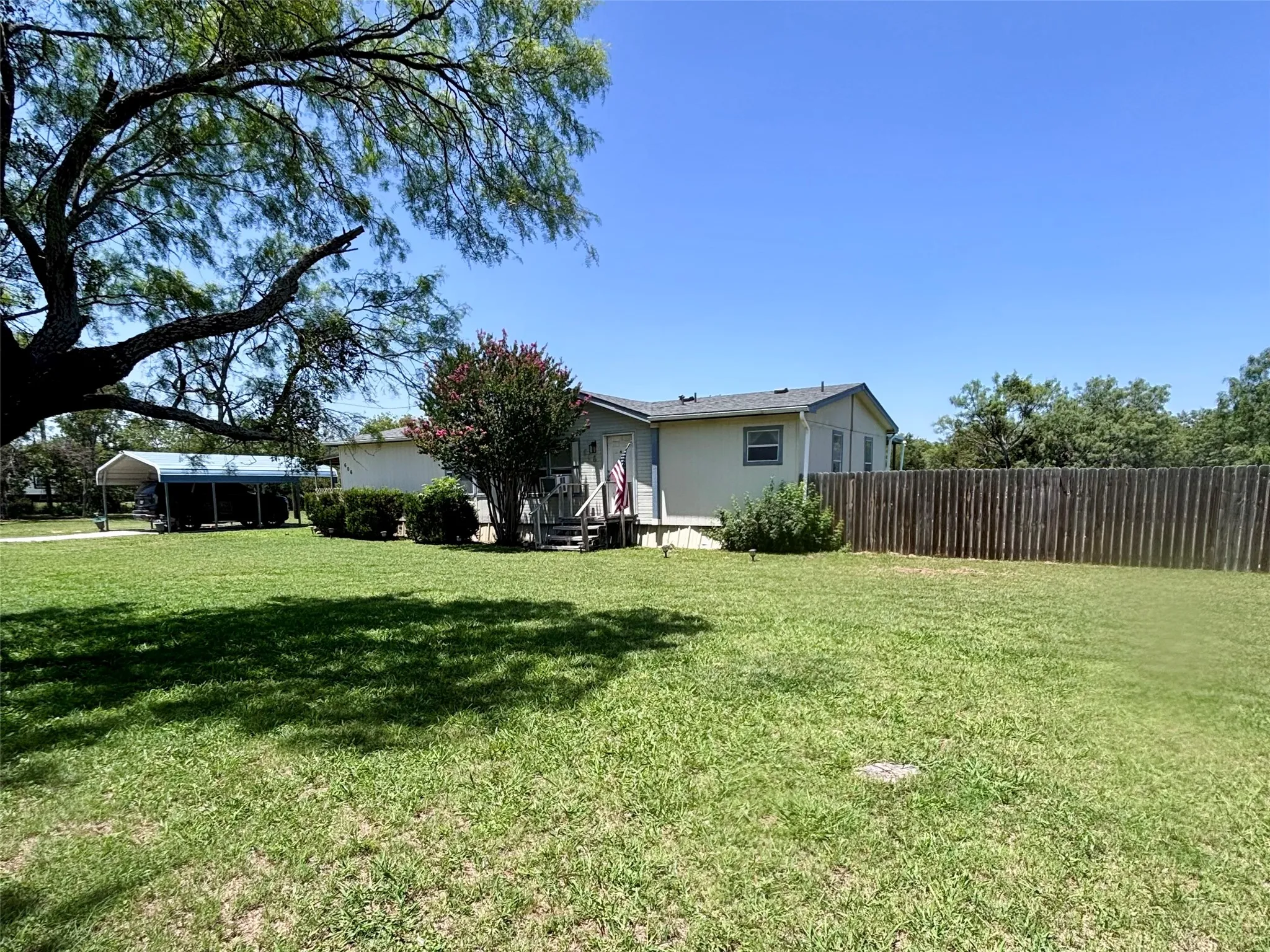 Mobile Home For Sale in Eastland County , 606 W 16th Street, Cisco, Texas 76437, 3 Bedroom, 2 Bathroom, Garage spaces, 1,512 Sqft, built in 1995, mls#21339078, Real Estate Agent in Cisco, Homes For Sale in Eastland county, Homes For Sale in Cisco, Realtor in Cisco Texas, Real Estate Brokerage Independent Realty Texas, Luminita Cordes Realtor