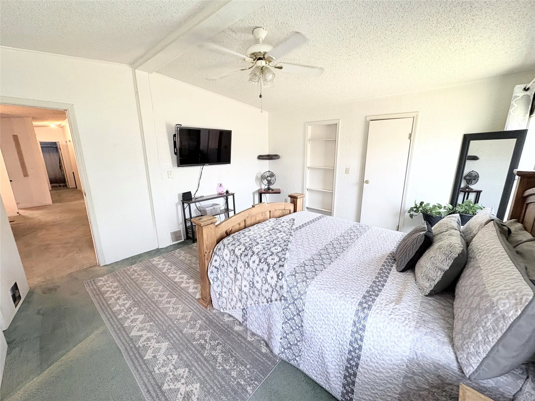 Mobile Home For Sale in Eastland County , 606 W 16th Street, Cisco, Texas 76437, 3 Bedroom, 2 Bathroom, Garage spaces, 1,512 Sqft, built in 1995, mls#21339078, Real Estate Agent in Cisco, Homes For Sale in Eastland county, Homes For Sale in Cisco, Realtor in Cisco Texas, Real Estate Brokerage Independent Realty Texas, Luminita Cordes Realtor