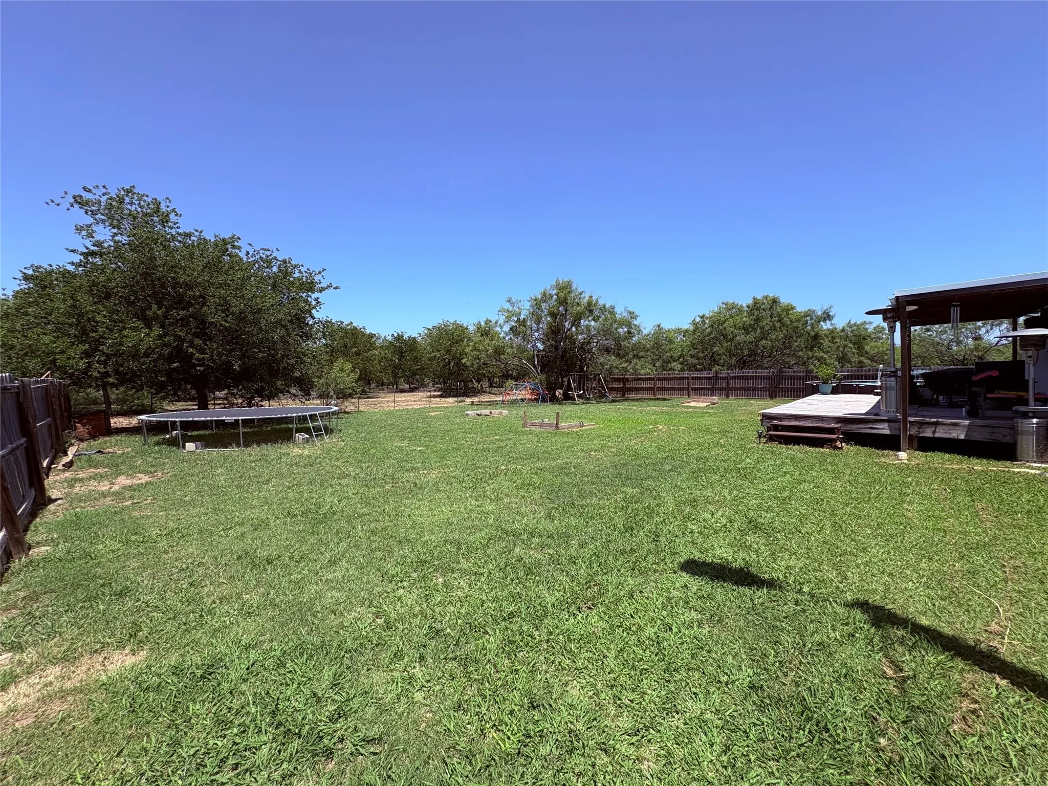 Mobile Home For Sale in Eastland County , 606 W 16th Street, Cisco, Texas 76437, 3 Bedroom, 2 Bathroom, Garage spaces, 1,512 Sqft, built in 1995, mls#21339078, Real Estate Agent in Cisco, Homes For Sale in Eastland county, Homes For Sale in Cisco, Realtor in Cisco Texas, Real Estate Brokerage Independent Realty Texas, Luminita Cordes Realtor