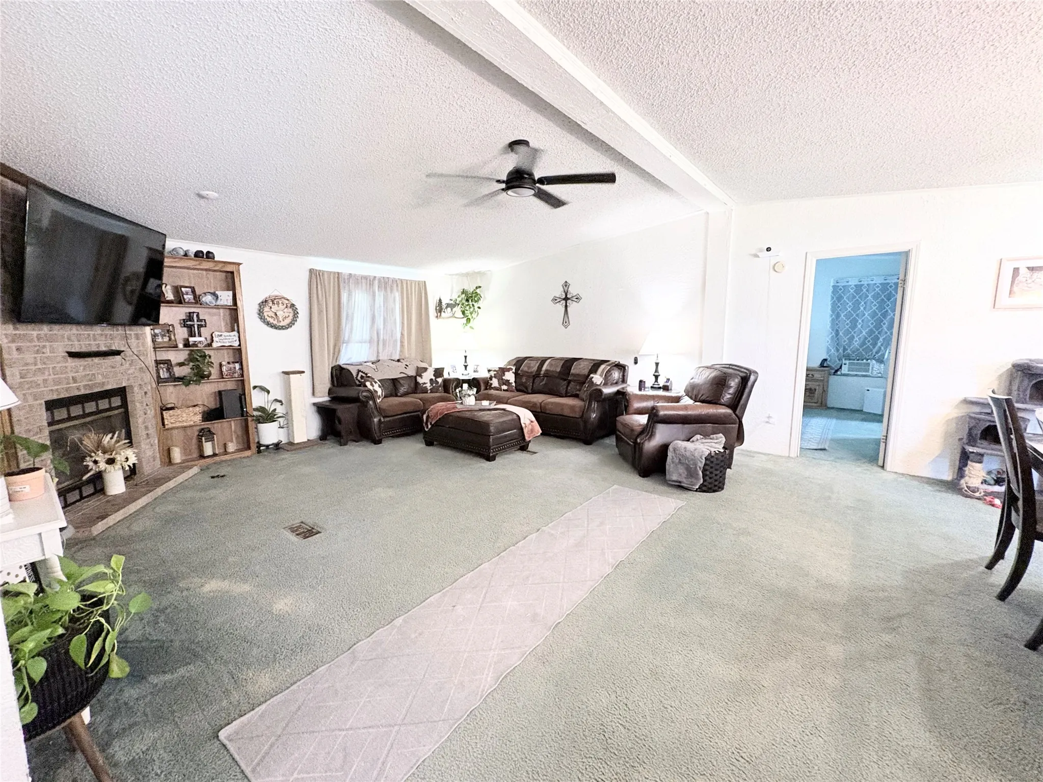 Mobile Home For Sale in Eastland County , 606 W 16th Street, Cisco, Texas 76437, 3 Bedroom, 2 Bathroom, Garage spaces, 1,512 Sqft, built in 1995, mls#21339078, Real Estate Agent in Cisco, Homes For Sale in Eastland county, Homes For Sale in Cisco, Realtor in Cisco Texas, Real Estate Brokerage Independent Realty Texas, Luminita Cordes Realtor