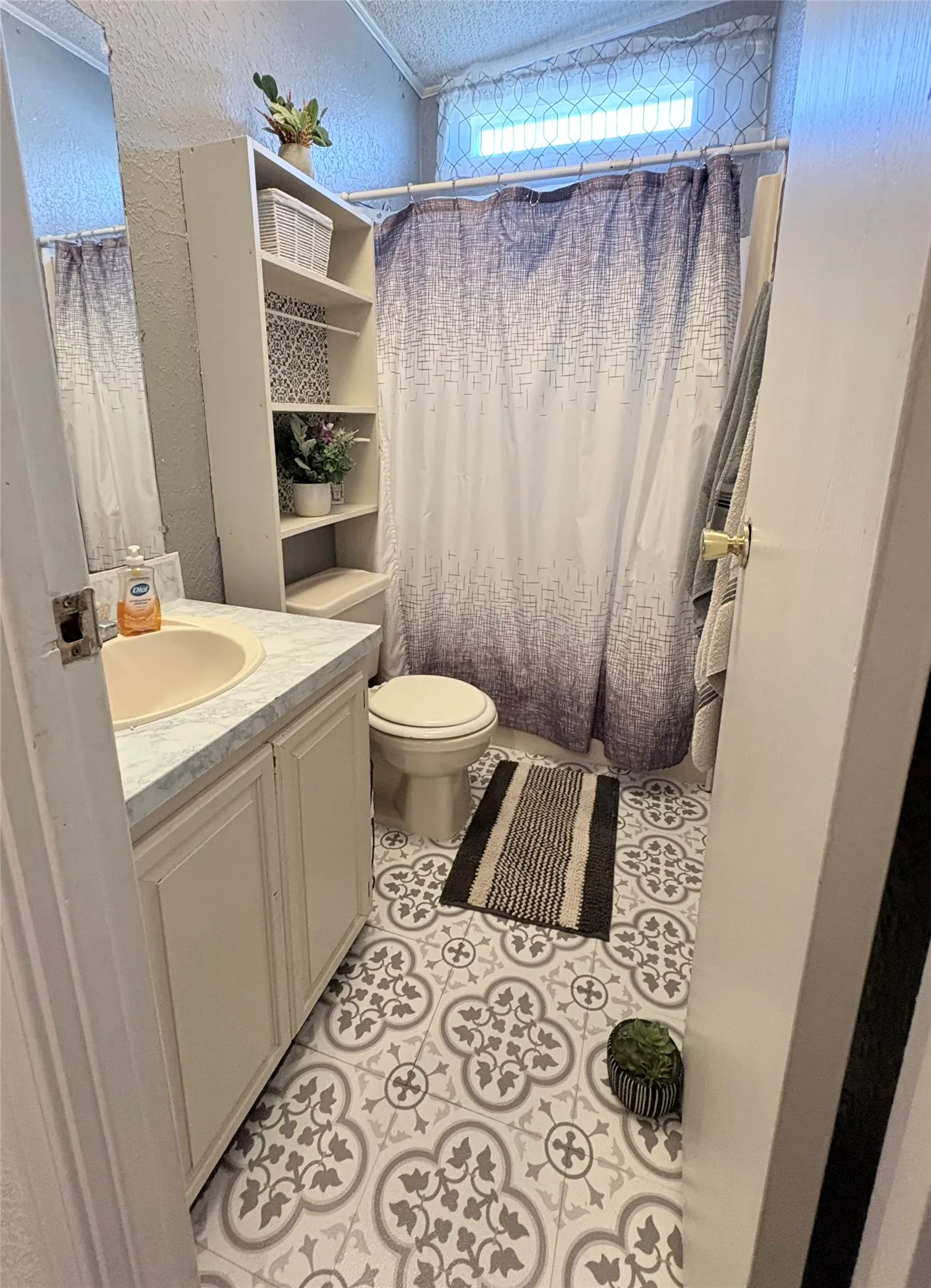 Mobile Home For Sale in Eastland County , 606 W 16th Street, Cisco, Texas 76437, 3 Bedroom, 2 Bathroom, Garage spaces, 1,512 Sqft, built in 1995, mls#21339078, Real Estate Agent in Cisco, Homes For Sale in Eastland county, Homes For Sale in Cisco, Realtor in Cisco Texas, Real Estate Brokerage Independent Realty Texas, Luminita Cordes Realtor