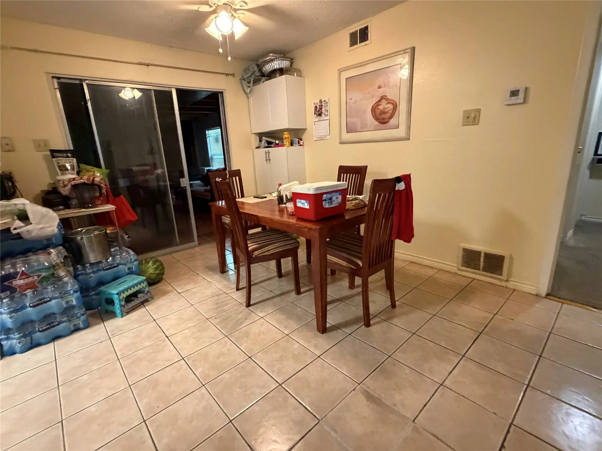 Single Family Residence For Sale in Dallas County , 2329 Clover Ridge Drive, Dallas, Texas 75216, 3 Bedrooms, 1 Bathroom, 1 Garage spaces, 1,080 Sqft, built in 1959, Price $180,000, mls#21336872, Real Estate Agent in Dallas, Homes For Sale in Dallas county, Homes For Sale in Dallas, Realtor in Dallas Texas, Real Estate Brokerage Independent Realty Texas, Luminita Cordes Realtor
