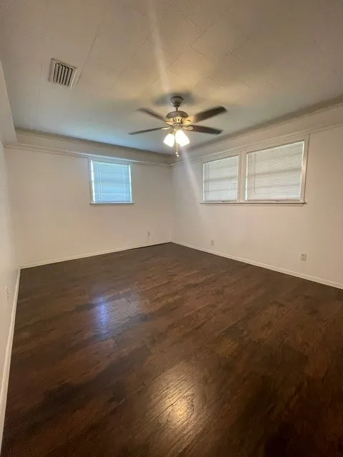 Single Family Residence For Rent in Rockwall County , 403 Live Oak Street, Royse City, Texas 75189, 2 Bedroom, 1 Bathroom, 1 Garage spaces, 1,152 Sqft, built in 1982, mls#21339109, Real Estate Agent in Royse City, Homes For Rent in Rockwall county, Homes For Rent in Royse City, Realtor in Royse City Texas, Real Estate Brokerage Independent Realty Texas, Luminita Cordes Realtor