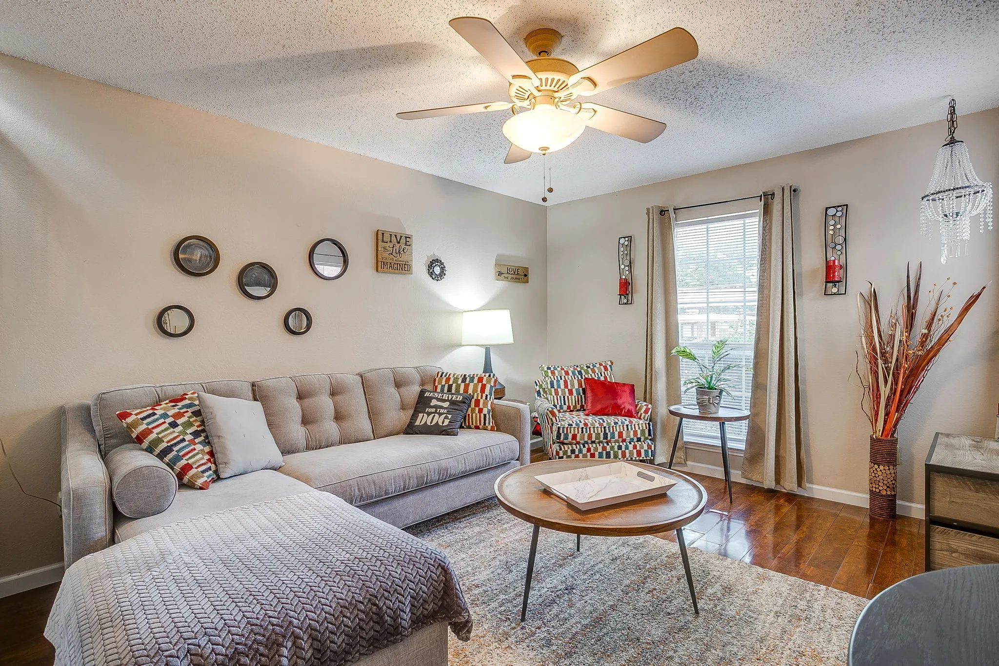 Condominium For Sale in Tarrant County , 1430 Meadowood Village Drive, Fort Worth, Texas 76120, 2 Bedroom, 2 Bathroom, Garage spaces, 912 Sqft, built in 1984, mls#21336338, Real Estate Agent in Fort Worth, Homes For Sale in Tarrant county, Homes For Sale in Fort Worth, Realtor in Fort Worth Texas, Real Estate Brokerage Independent Realty Texas, Luminita Cordes Realtor