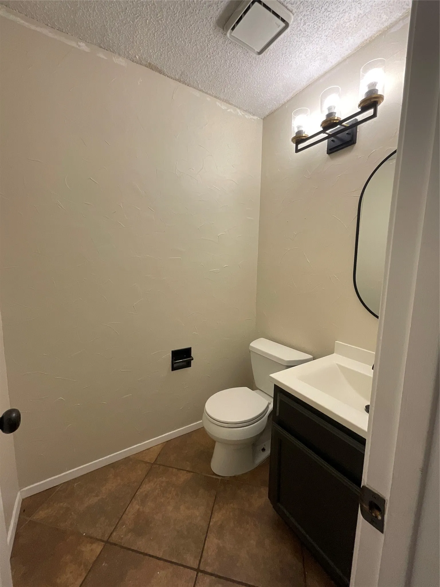 Half bath 1st floor