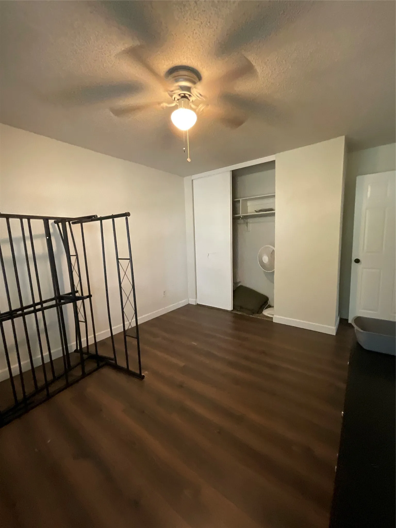 Single Family Residence For Sale in Dallas County , 2332 Abbington Lane, Grand Prairie, Texas 75052, 4 Bedroom, 3 Bathroom, 2 Garage spaces, 2,330 Sqft, built in 1985, mls#21339129, Real Estate Agent in Grand Prairie, Homes For Sale in Dallas county, Homes For Sale in Grand Prairie, Realtor in Grand Prairie Texas, Real Estate Brokerage Independent Realty Texas, Luminita Cordes Realtor