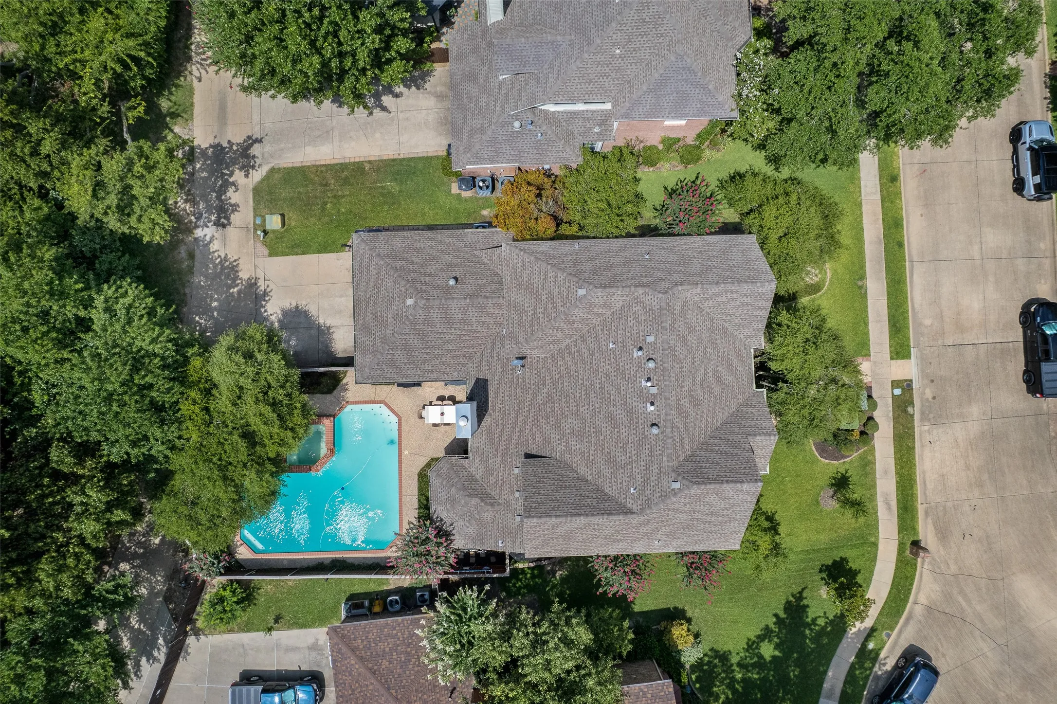 Single Family Residence For Sale in Collin County , 408 San Mateo Drive, Allen, Texas 75013, 6 Bedroom, 4 Bathroom, 2 Garage spaces, 3,273 Sqft, built in 1996, mls#21339111, Real Estate Agent in Allen, Homes For Sale in Collin county, Homes For Sale in Allen, Realtor in Allen Texas, Real Estate Brokerage Independent Realty Texas, Luminita Cordes Realtor