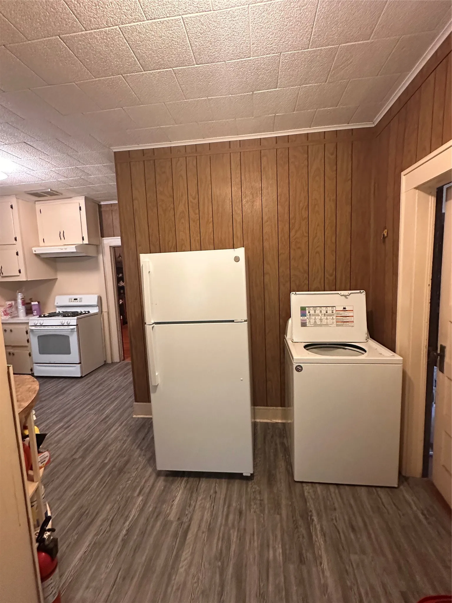 Single Family Residence For Sale in Limestone County , 136 N Kollman Road, Mexia, Texas 76667, 3 Bedroom, 1 Bathroom, Garage spaces, 1,184 Sqft, built in 1959, mls#21339114, Real Estate Agent in Mexia, Homes For Sale in Limestone county, Homes For Sale in Mexia, Realtor in Mexia Texas, Real Estate Brokerage Independent Realty Texas, Luminita Cordes Realtor