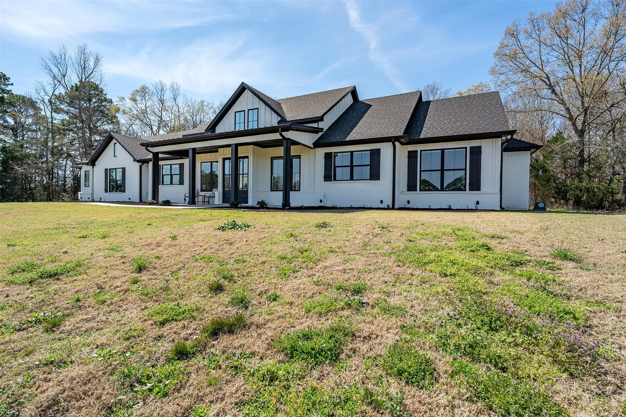 Farm For Sale in Cherokee County , 192 Cr 4707, Troup, Texas 75789, 4 Bedrooms, 3 Bathrooms, 2 Garage spaces, 3,058 Sqft, built in 2022, Price $1,095,000, mls#21336313, Real Estate Agent in Troup, Homes For Sale in Cherokee county, Homes For Sale in Troup, Realtor in Troup Texas, Real Estate Brokerage Independent Realty Texas, Luminita Cordes Realtor
