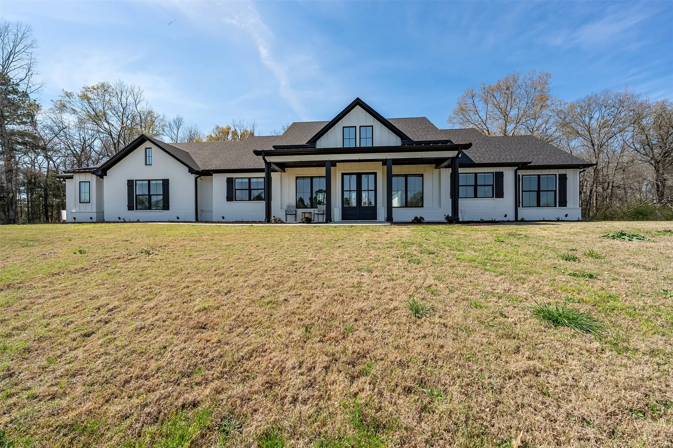 Farm For Sale in Cherokee County , 192 Cr 4707, Troup, Texas 75789, 4 Bedrooms, 3 Bathrooms, 2 Garage spaces, 3,058 Sqft, built in 2022, Price $1,095,000, mls#21336313, Real Estate Agent in Troup, Homes For Sale in Cherokee county, Homes For Sale in Troup, Realtor in Troup Texas, Real Estate Brokerage Independent Realty Texas, Luminita Cordes Realtor