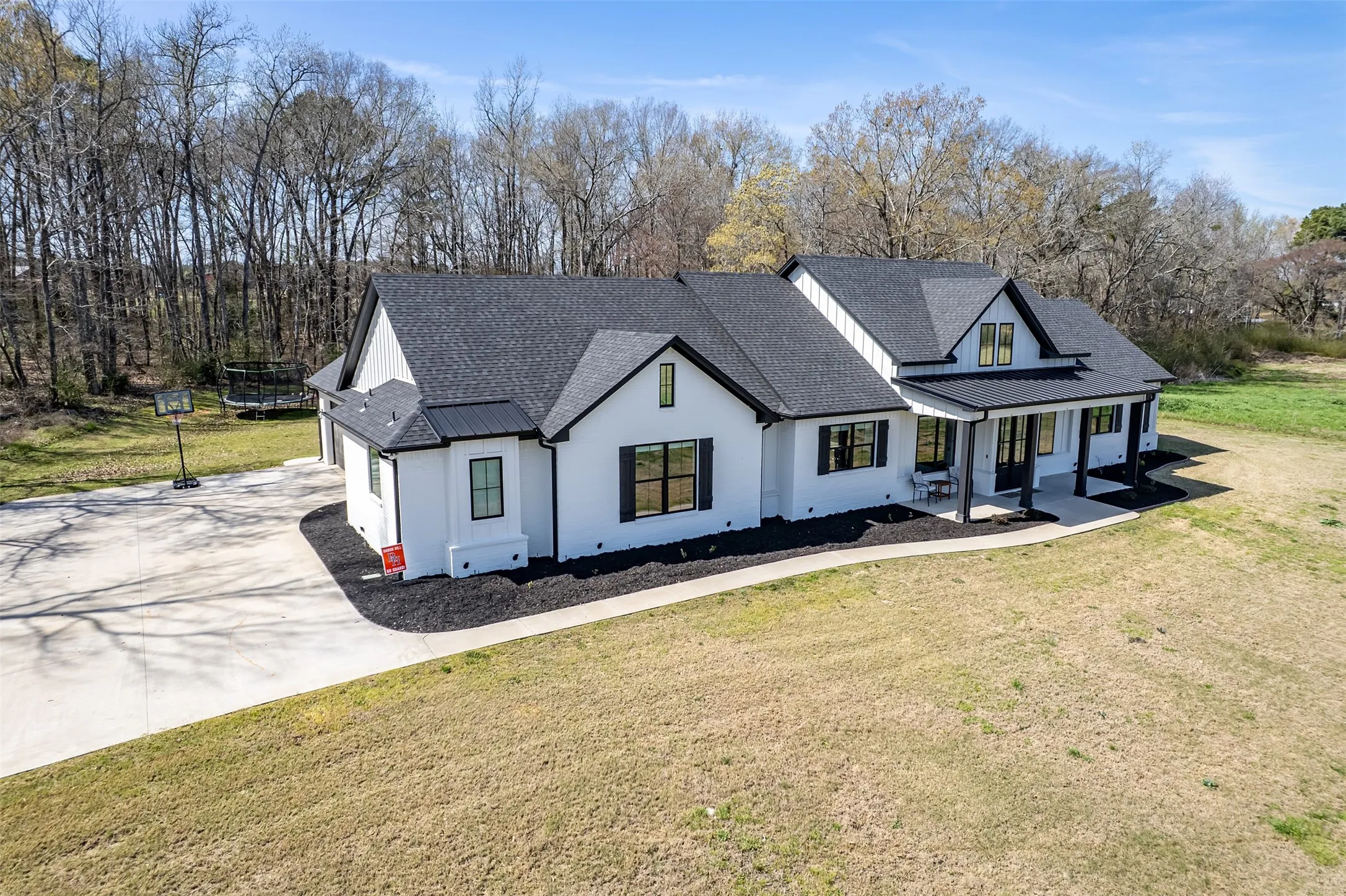 Farm For Sale in Cherokee County , 192 Cr 4707, Troup, Texas 75789, 4 Bedrooms, 3 Bathrooms, 2 Garage spaces, 3,058 Sqft, built in 2022, Price $1,095,000, mls#21336313, Real Estate Agent in Troup, Homes For Sale in Cherokee county, Homes For Sale in Troup, Realtor in Troup Texas, Real Estate Brokerage Independent Realty Texas, Luminita Cordes Realtor