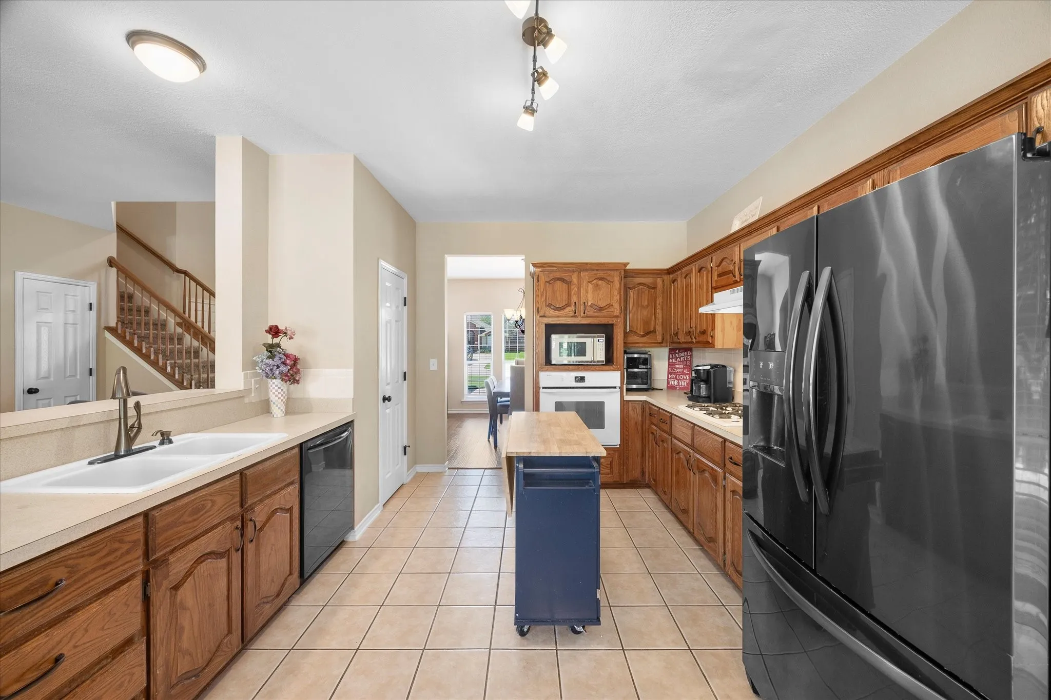 Single Family Residence For Sale in Collin County , 1709 Rushing Way, Wylie, Texas 75098, 3 Bedroom, 3 Bathroom, 2 Garage spaces, 2,137 Sqft, built in 2003, mls#21339142, Real Estate Agent in Wylie, Homes For Sale in Collin county, Homes For Sale in Wylie, Realtor in Wylie Texas, Real Estate Brokerage Independent Realty Texas, Luminita Cordes Realtor