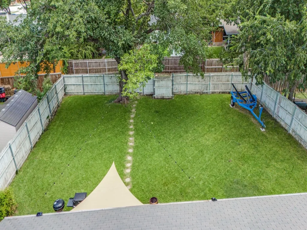 Single Family Residence For Sale in Dallas County , 922 Forreston Drive, Richardson, Texas 75080, 3 Bedroom, 2 Bathroom, 2 Garage spaces, 1,322 Sqft, built in 1963, mls#21336863, Real Estate Agent in Richardson, Homes For Sale in Dallas county, Homes For Sale in Richardson, Realtor in Richardson Texas, Real Estate Brokerage Independent Realty Texas, Luminita Cordes Realtor