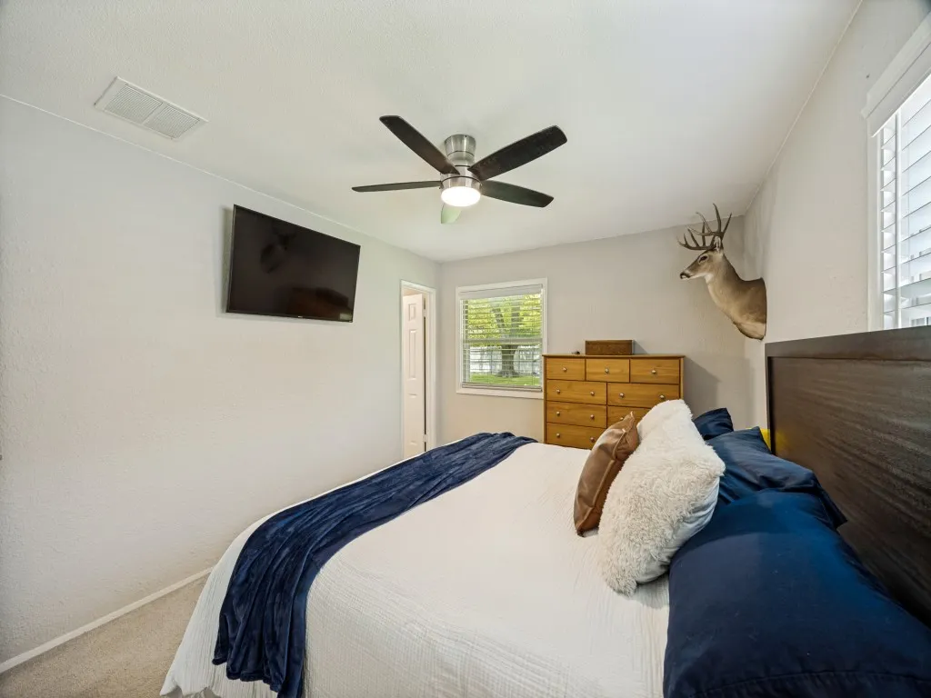 Single Family Residence For Sale in Dallas County , 922 Forreston Drive, Richardson, Texas 75080, 3 Bedroom, 2 Bathroom, 2 Garage spaces, 1,322 Sqft, built in 1963, mls#21336863, Real Estate Agent in Richardson, Homes For Sale in Dallas county, Homes For Sale in Richardson, Realtor in Richardson Texas, Real Estate Brokerage Independent Realty Texas, Luminita Cordes Realtor