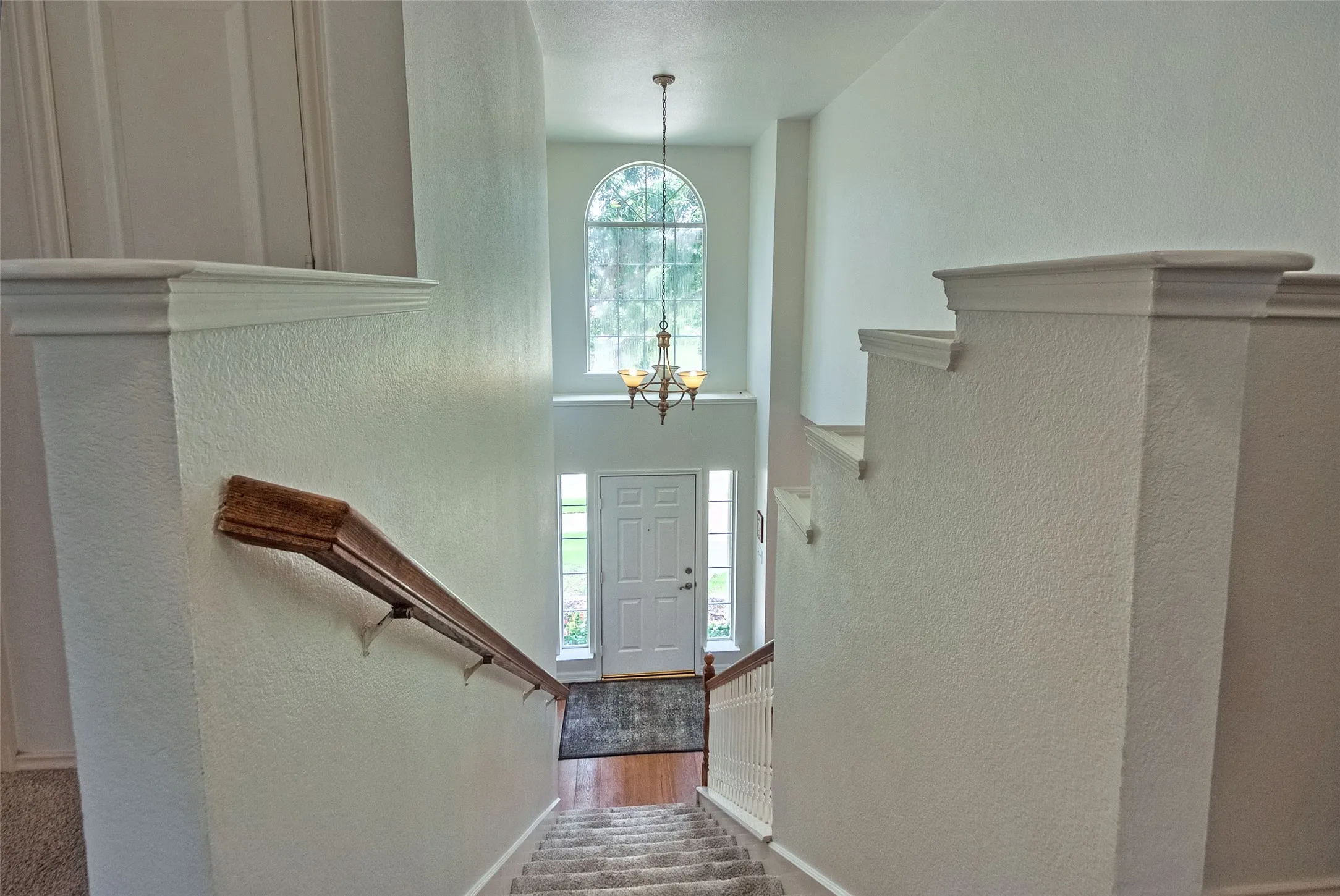 Single Family Residence For Sale in Denton County , 3922 Rolling Oaks Drive, Carrollton, Texas 75007, 4 Bedroom, 3 Bathroom, 2 Garage spaces, 2,498 Sqft, built in 1998, mls#21339095, Real Estate Agent in Carrollton, Homes For Sale in Denton county, Homes For Sale in Carrollton, Realtor in Carrollton Texas, Real Estate Brokerage Independent Realty Texas, Luminita Cordes Realtor