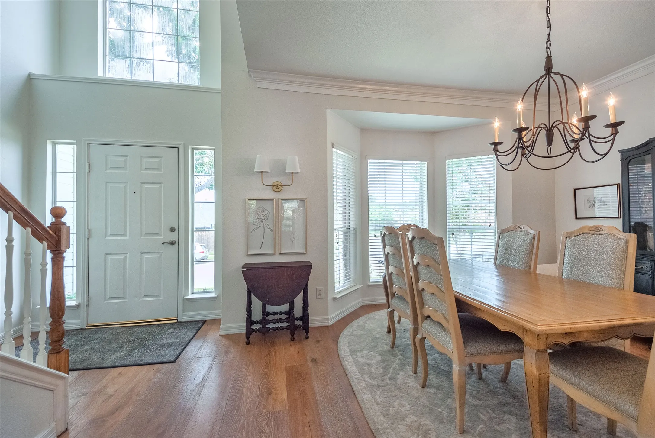 Single Family Residence For Sale in Denton County , 3922 Rolling Oaks Drive, Carrollton, Texas 75007, 4 Bedroom, 3 Bathroom, 2 Garage spaces, 2,498 Sqft, built in 1998, mls#21339095, Real Estate Agent in Carrollton, Homes For Sale in Denton county, Homes For Sale in Carrollton, Realtor in Carrollton Texas, Real Estate Brokerage Independent Realty Texas, Luminita Cordes Realtor
