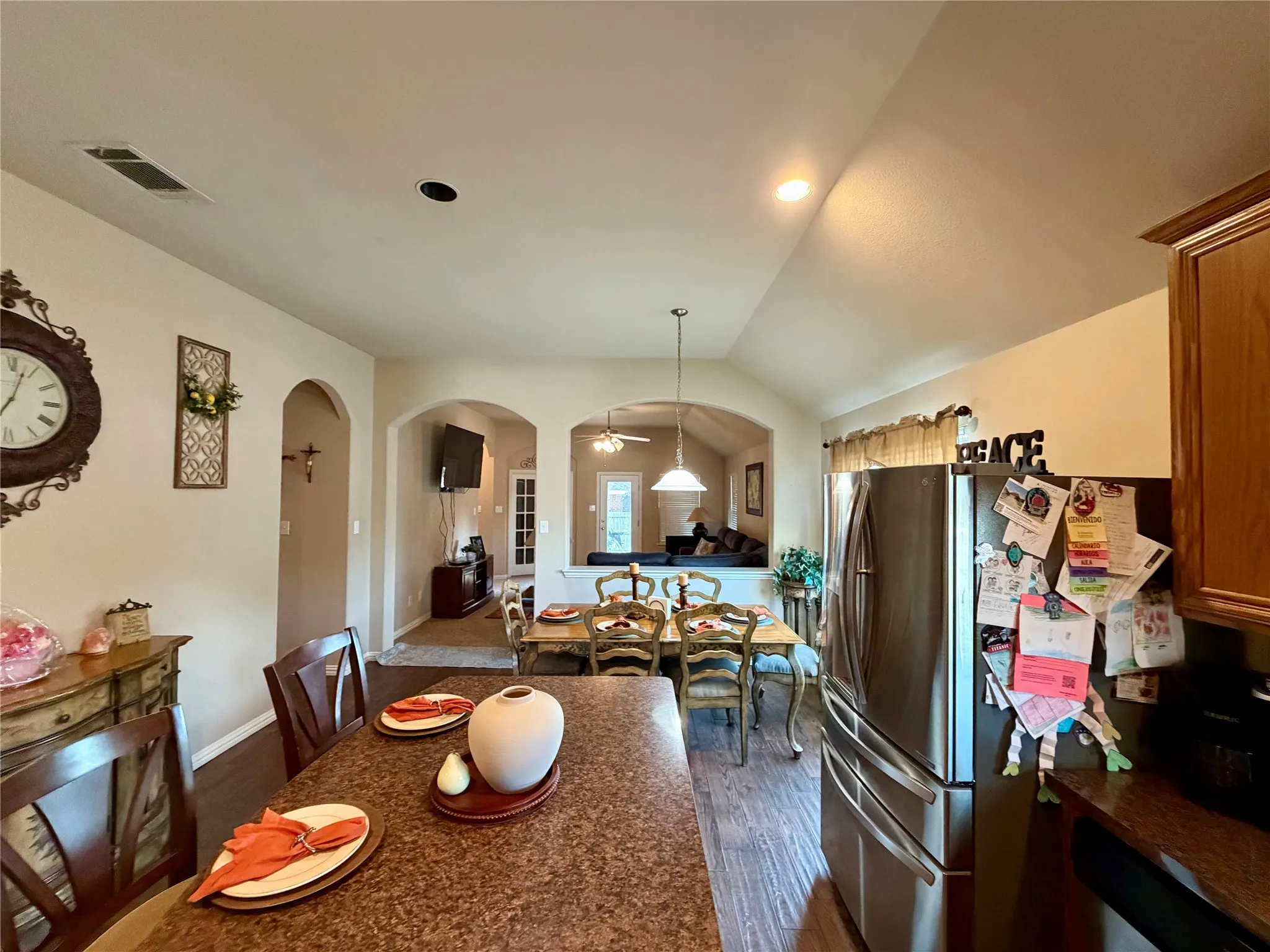 Single Family Residence For Sale in Tarrant County , 6333 Chalk Hollow Drive, Fort Worth, Texas 76179, 4 Bedroom, 2 Bathroom, 2 Garage spaces, 2,009 Sqft, built in 2010, mls#21336835, Real Estate Agent in Fort Worth, Homes For Sale in Tarrant county, Homes For Sale in Fort Worth, Realtor in Fort Worth Texas, Real Estate Brokerage Independent Realty Texas, Luminita Cordes Realtor