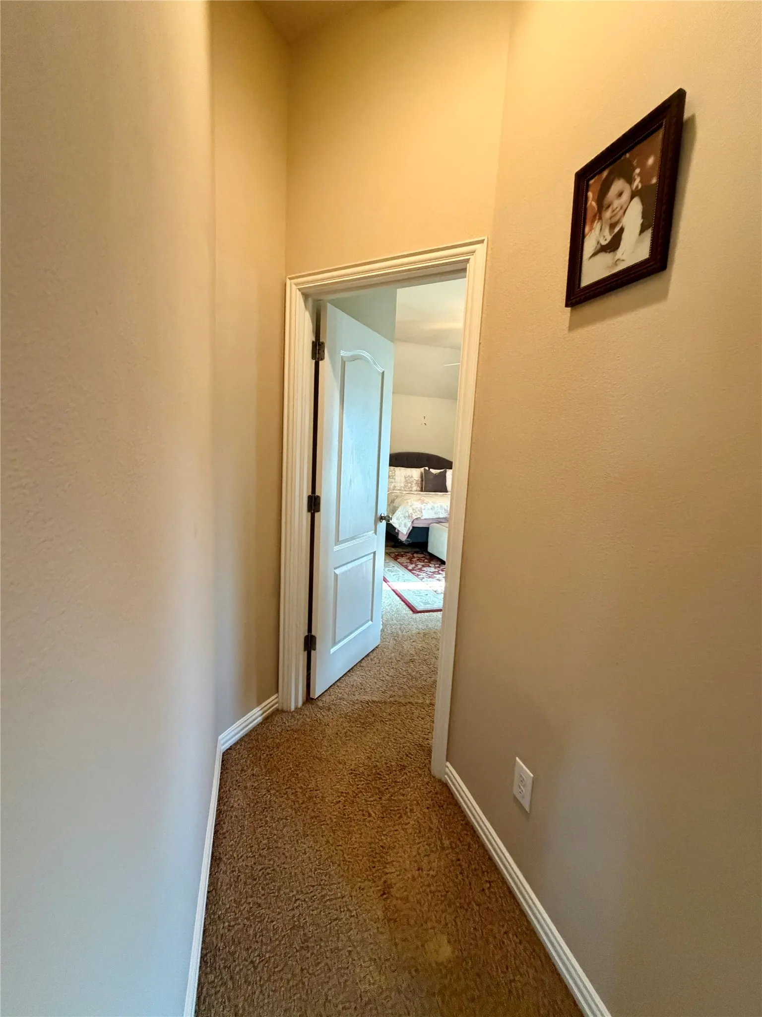 Single Family Residence For Sale in Tarrant County , 6333 Chalk Hollow Drive, Fort Worth, Texas 76179, 4 Bedroom, 2 Bathroom, 2 Garage spaces, 2,009 Sqft, built in 2010, mls#21336835, Real Estate Agent in Fort Worth, Homes For Sale in Tarrant county, Homes For Sale in Fort Worth, Realtor in Fort Worth Texas, Real Estate Brokerage Independent Realty Texas, Luminita Cordes Realtor