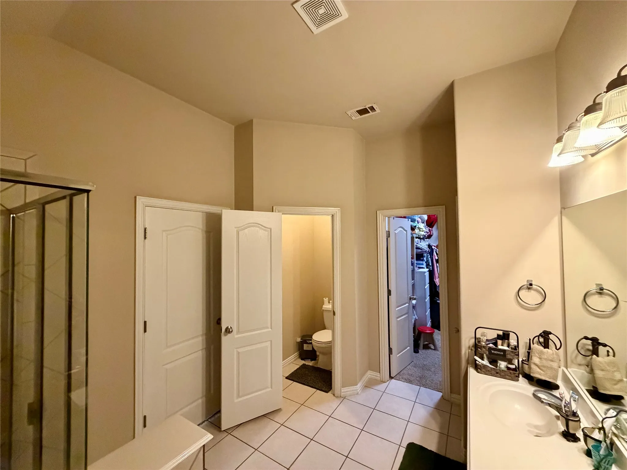 Single Family Residence For Sale in Tarrant County , 6333 Chalk Hollow Drive, Fort Worth, Texas 76179, 4 Bedroom, 2 Bathroom, 2 Garage spaces, 2,009 Sqft, built in 2010, mls#21336835, Real Estate Agent in Fort Worth, Homes For Sale in Tarrant county, Homes For Sale in Fort Worth, Realtor in Fort Worth Texas, Real Estate Brokerage Independent Realty Texas, Luminita Cordes Realtor
