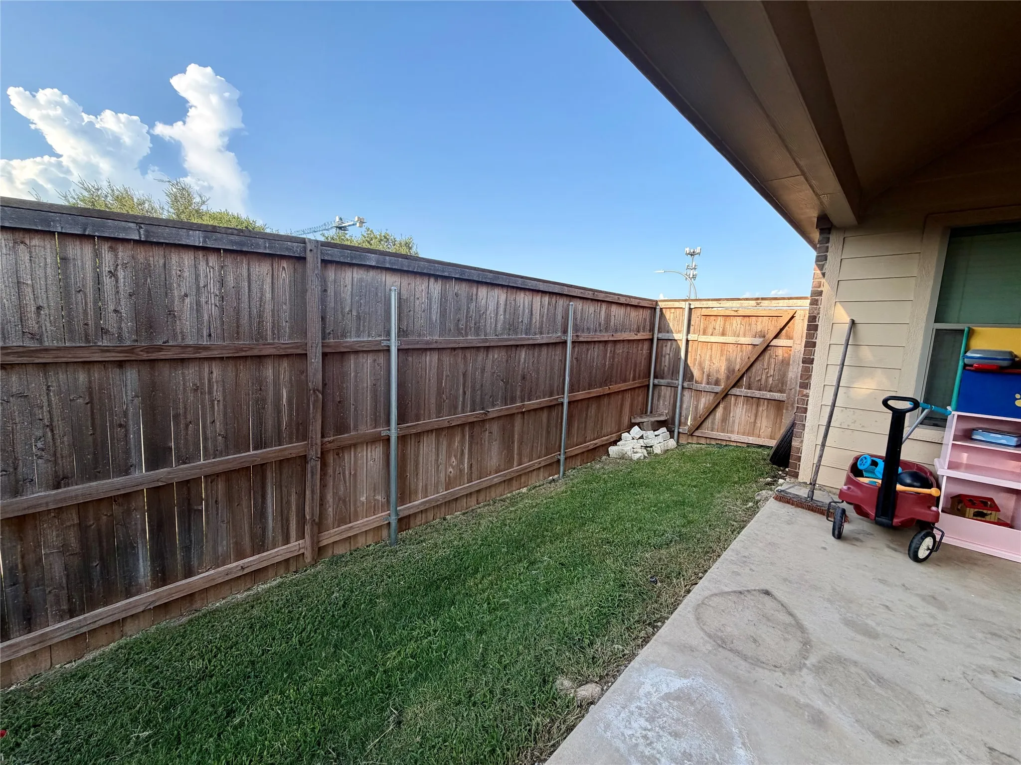 Single Family Residence For Sale in Tarrant County , 6333 Chalk Hollow Drive, Fort Worth, Texas 76179, 4 Bedroom, 2 Bathroom, 2 Garage spaces, 2,009 Sqft, built in 2010, mls#21336835, Real Estate Agent in Fort Worth, Homes For Sale in Tarrant county, Homes For Sale in Fort Worth, Realtor in Fort Worth Texas, Real Estate Brokerage Independent Realty Texas, Luminita Cordes Realtor