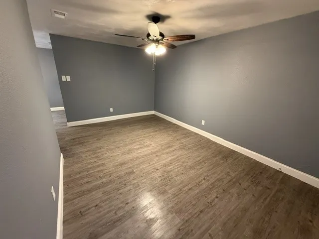 Single Family Residence For Sale in Dallas County , 14206 Cimarron Drive, Balch Springs, Texas 75180, 3 Bedroom, 1 Bathroom, 2 Garage spaces, 966 Sqft, built in 1966, mls#21339180, Real Estate Agent in Balch Springs, Homes For Sale in Dallas county, Homes For Sale in Balch Springs, Realtor in Balch Springs Texas, Real Estate Brokerage Independent Realty Texas, Luminita Cordes Realtor