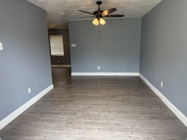 Single Family Residence For Sale in Dallas County , 14206 Cimarron Drive, Balch Springs, Texas 75180, 3 Bedroom, 1 Bathroom, 2 Garage spaces, 966 Sqft, built in 1966, mls#21339180, Real Estate Agent in Balch Springs, Homes For Sale in Dallas county, Homes For Sale in Balch Springs, Realtor in Balch Springs Texas, Real Estate Brokerage Independent Realty Texas, Luminita Cordes Realtor