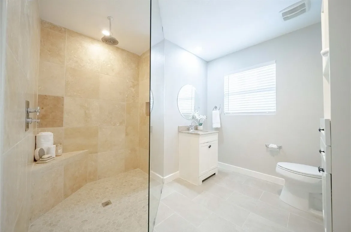Single Family Residence For Rent in Dallas County , 2004 Caddo Street, Dallas, Texas 75204, 3 Bedroom, 2 Bathroom, Garage spaces, 1,640 Sqft, built in 1952, mls#21339183, Real Estate Agent in Dallas, Homes For Rent in Dallas county, Homes For Rent in Dallas, Realtor in Dallas Texas, Real Estate Brokerage Independent Realty Texas, Luminita Cordes Realtor