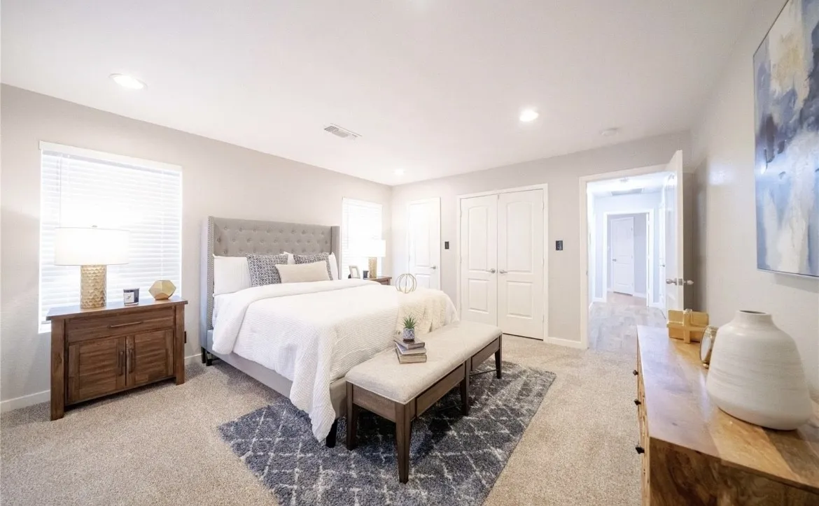 Single Family Residence For Rent in Dallas County , 2004 Caddo Street, Dallas, Texas 75204, 3 Bedroom, 2 Bathroom, Garage spaces, 1,640 Sqft, built in 1952, mls#21339183, Real Estate Agent in Dallas, Homes For Rent in Dallas county, Homes For Rent in Dallas, Realtor in Dallas Texas, Real Estate Brokerage Independent Realty Texas, Luminita Cordes Realtor