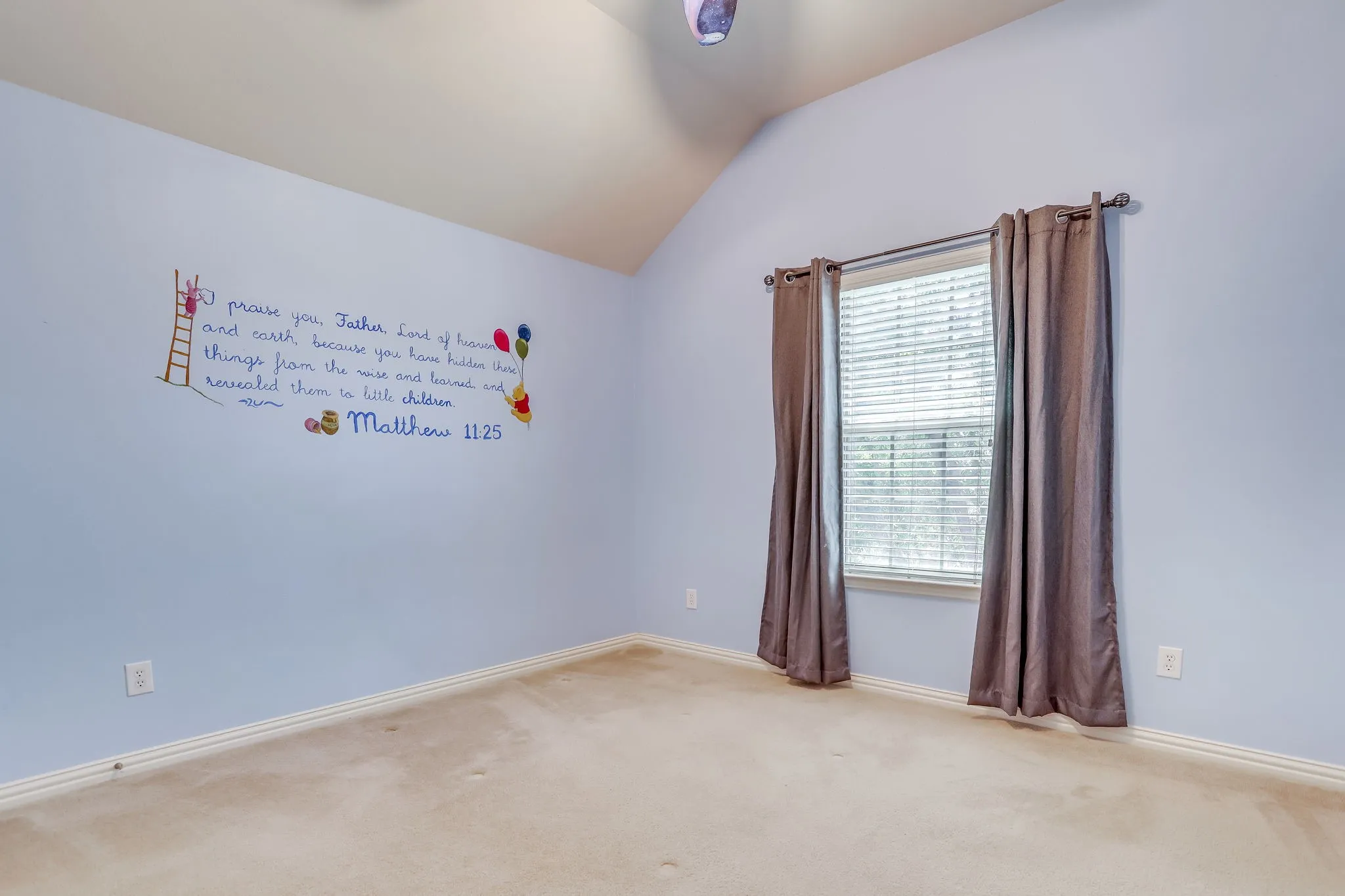 Single Family Residence For Sale in Rockwall County , 804 Miramar Drive, Rockwall, Texas 75087, 4 Bedroom, 3 Bathroom, 2 Garage spaces, 3,535 Sqft, built in 2010, mls#21339197, Real Estate Agent in Rockwall, Homes For Sale in Rockwall county, Homes For Sale in Rockwall, Realtor in Rockwall Texas, Real Estate Brokerage Independent Realty Texas, Luminita Cordes Realtor