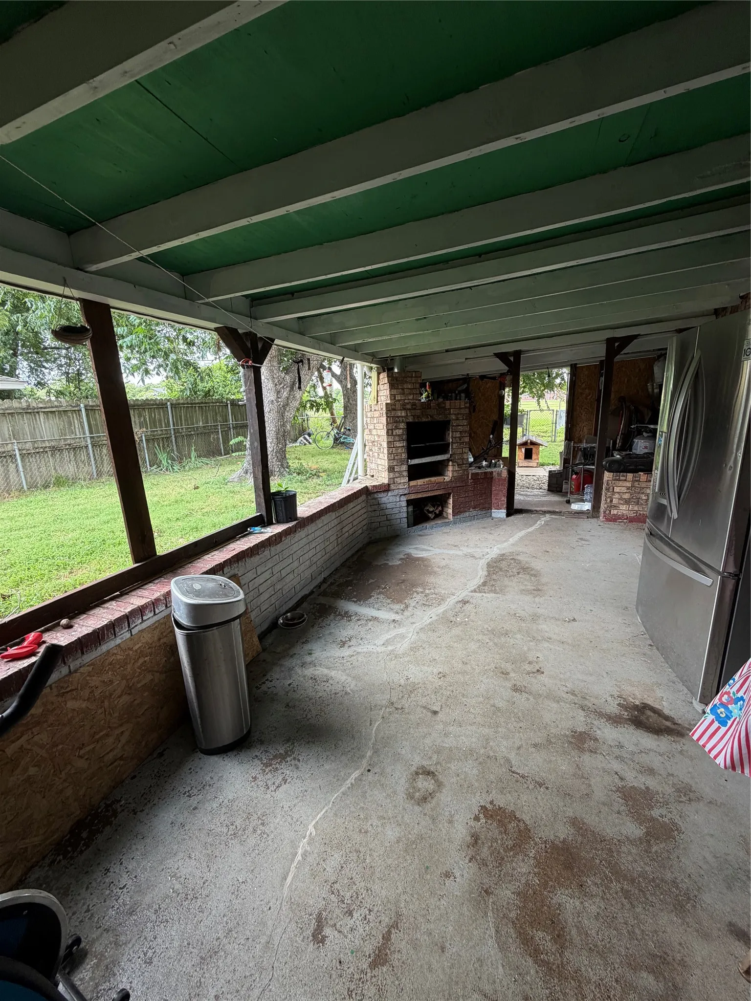 Single Family Residence For Sale in Kaufman County , 126 Poinsettia Circle, Terrell, Texas 75160, 3 Bedroom, 2 Bathroom, 2 Garage spaces, 1,688 Sqft, built in 1987, mls#21332778, Real Estate Agent in Terrell, Homes For Sale in Kaufman county, Homes For Sale in Terrell, Realtor in Terrell Texas, Real Estate Brokerage Independent Realty Texas, Luminita Cordes Realtor
