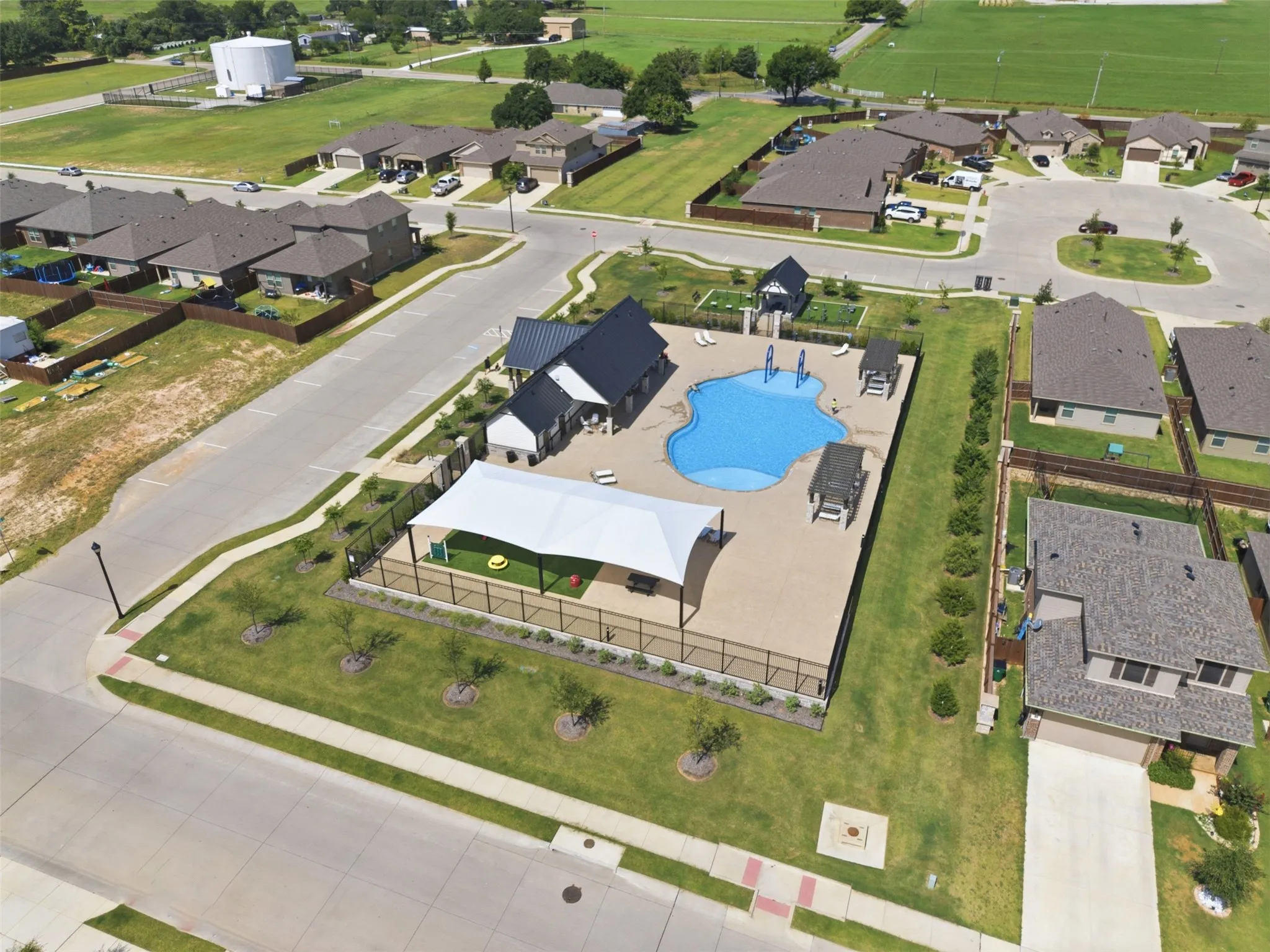 Single Family Residence For Sale in Wise County , 224 Running River Drive, Boyd, Texas 76023, 4 Bedroom, 3 Bathroom, 2 Garage spaces, 2,367 Sqft, built in 2023, mls#21338618, Real Estate Agent in Boyd, Homes For Sale in Wise county, Homes For Sale in Boyd, Realtor in Boyd Texas, Real Estate Brokerage Independent Realty Texas, Luminita Cordes Realtor