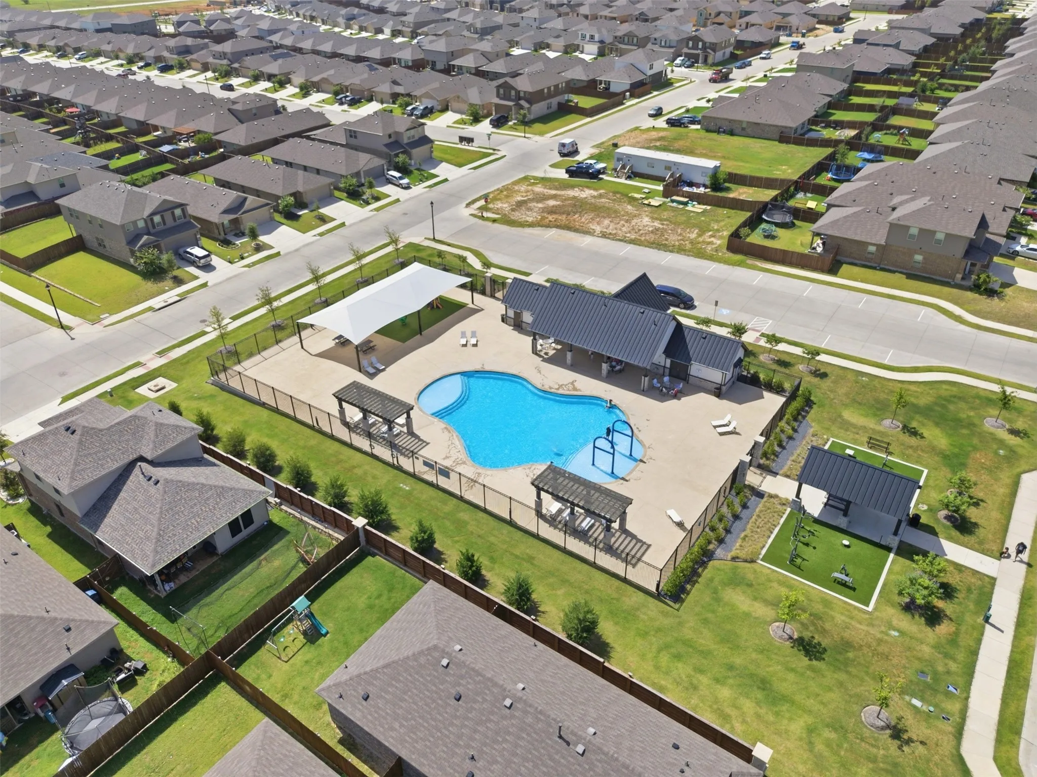 Single Family Residence For Sale in Wise County , 224 Running River Drive, Boyd, Texas 76023, 4 Bedroom, 3 Bathroom, 2 Garage spaces, 2,367 Sqft, built in 2023, mls#21338618, Real Estate Agent in Boyd, Homes For Sale in Wise county, Homes For Sale in Boyd, Realtor in Boyd Texas, Real Estate Brokerage Independent Realty Texas, Luminita Cordes Realtor