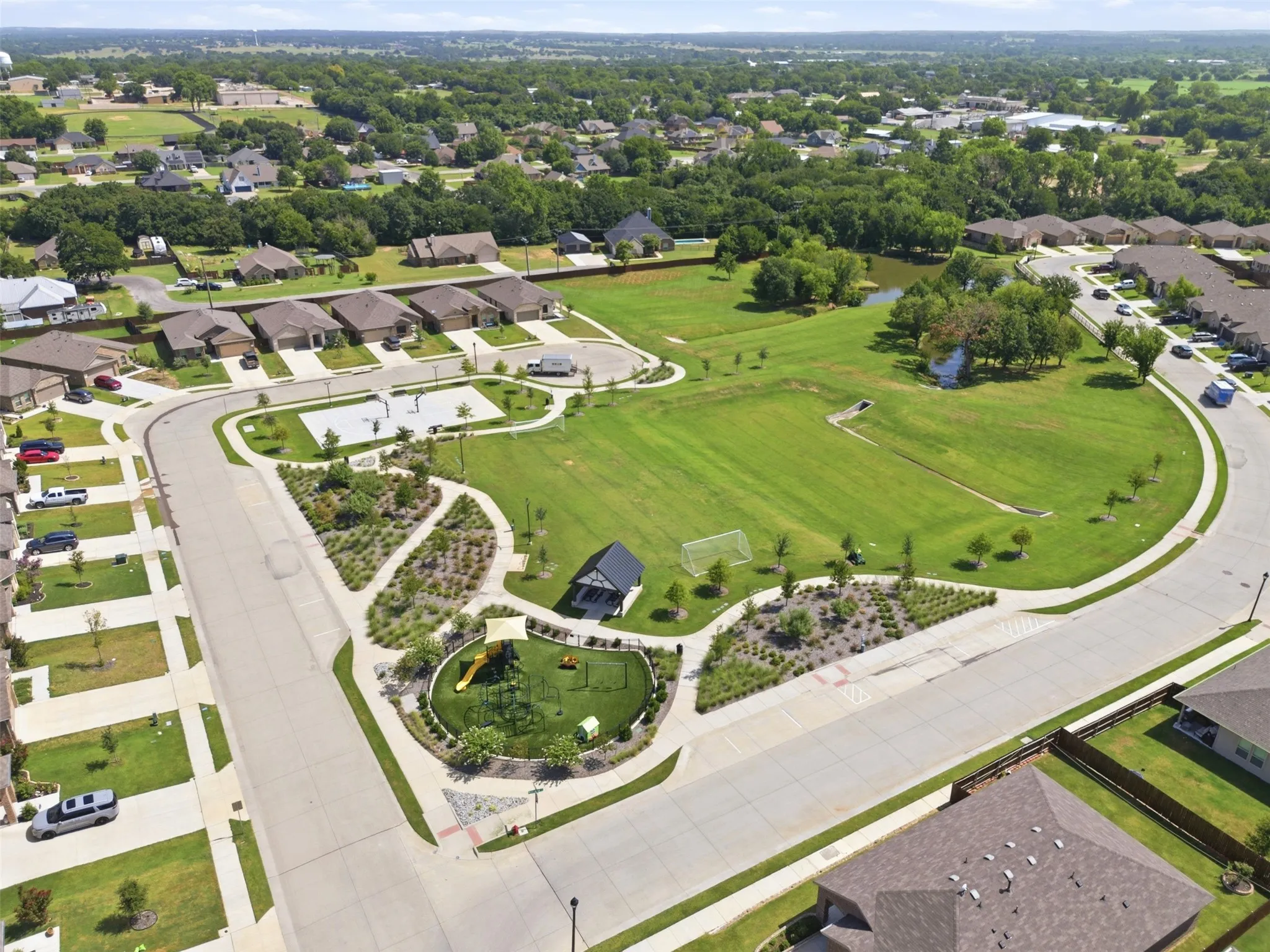 Single Family Residence For Sale in Wise County , 224 Running River Drive, Boyd, Texas 76023, 4 Bedroom, 3 Bathroom, 2 Garage spaces, 2,367 Sqft, built in 2023, mls#21338618, Real Estate Agent in Boyd, Homes For Sale in Wise county, Homes For Sale in Boyd, Realtor in Boyd Texas, Real Estate Brokerage Independent Realty Texas, Luminita Cordes Realtor